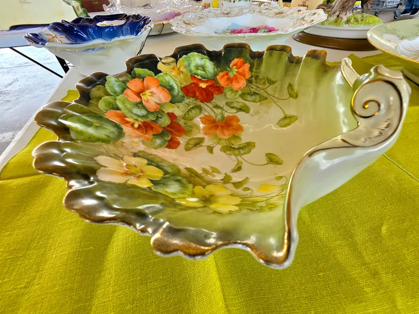 Hand Painted Porcelain Shell Shaped Dish 1920's to 1930's Signed