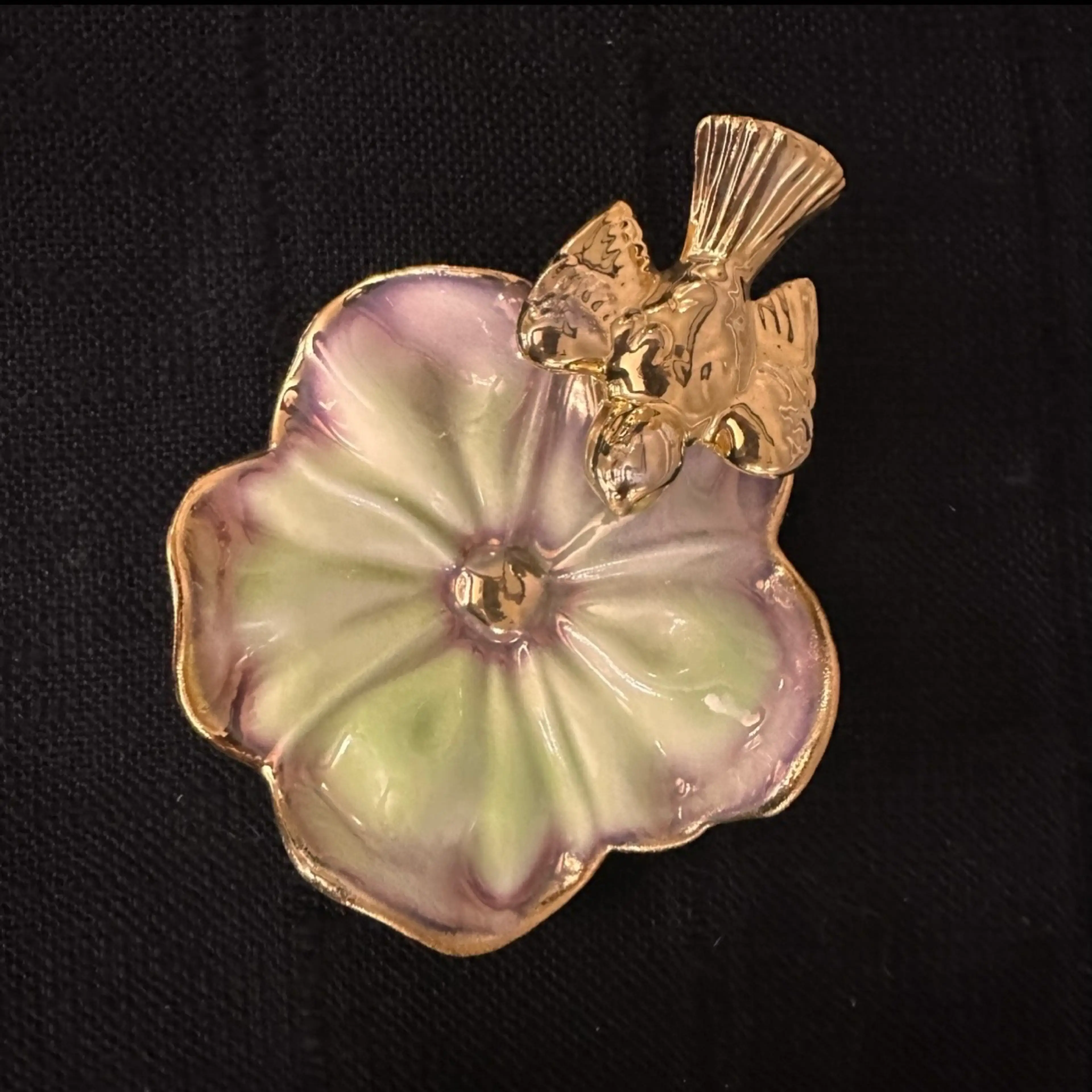 Image 3 of 3