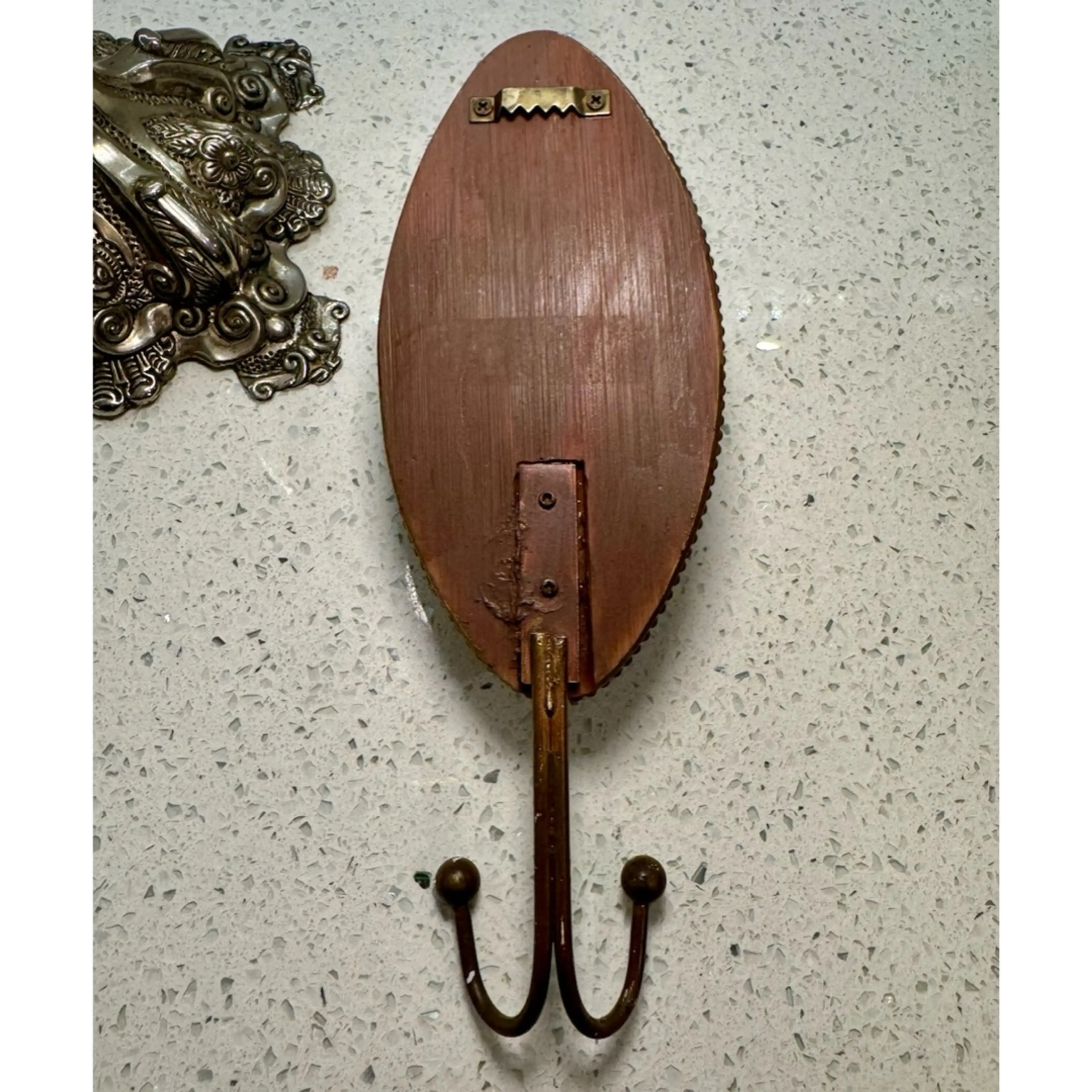 Image 2 of 2