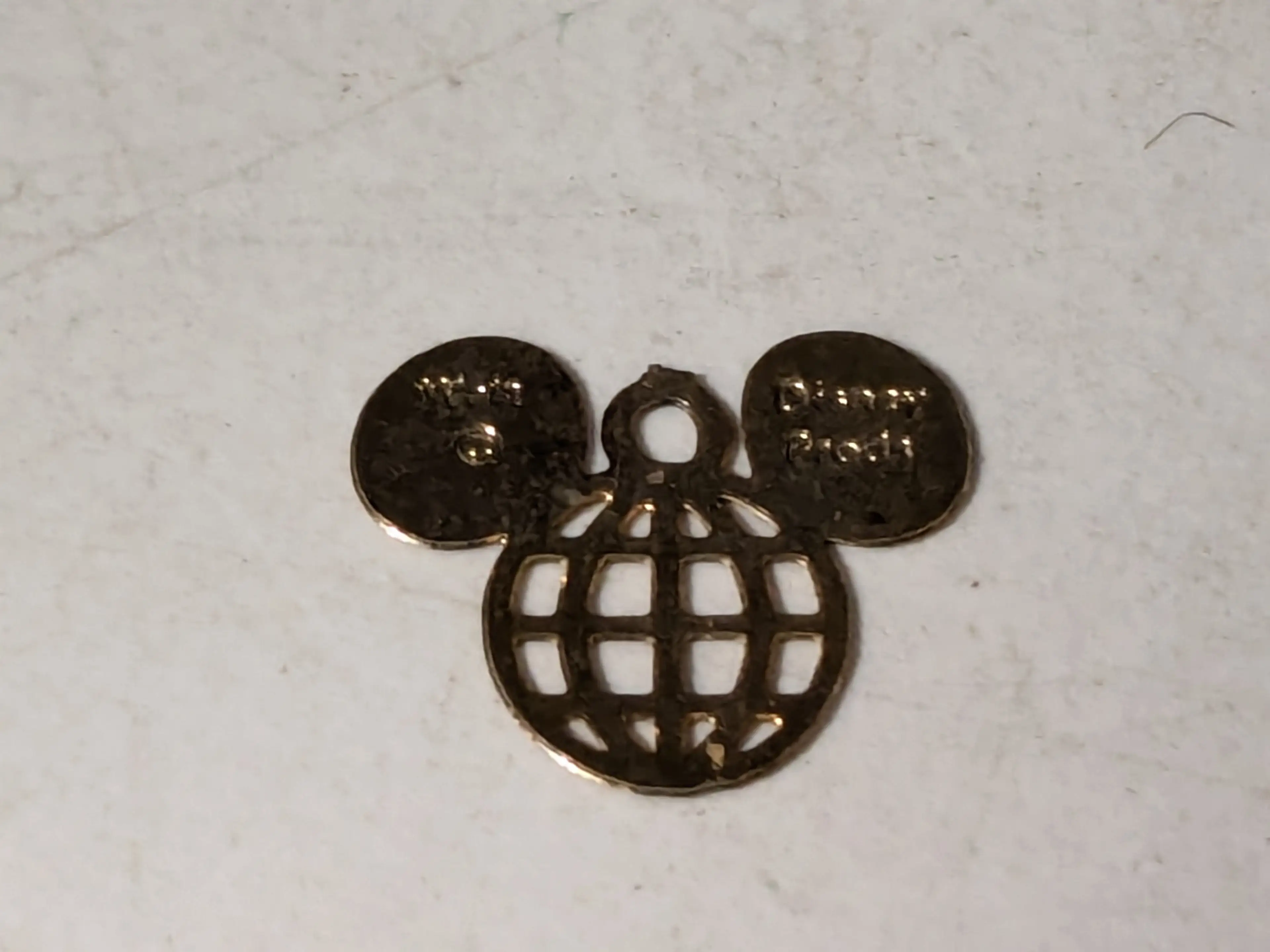 Image 3 of 3