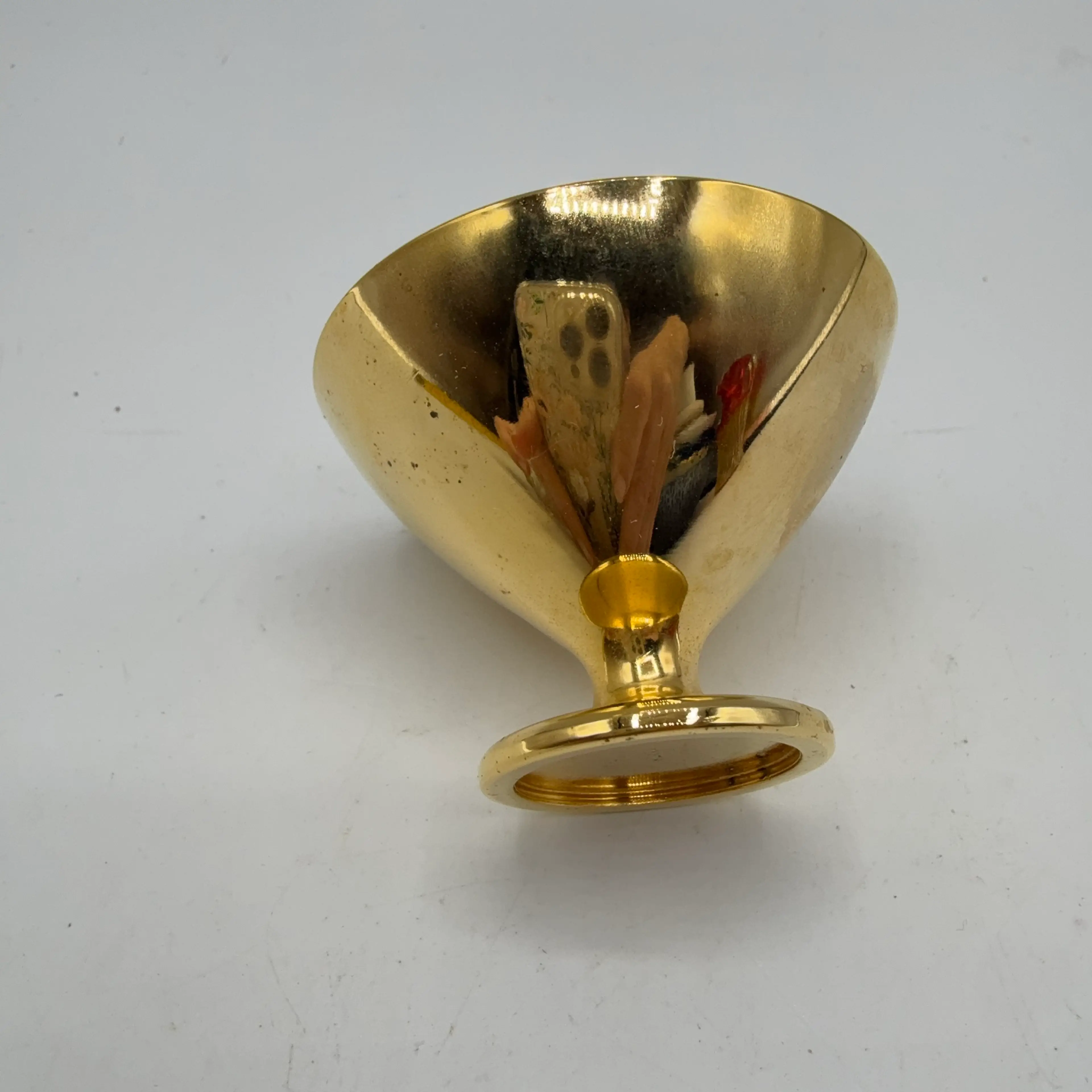 Image 2 of 4