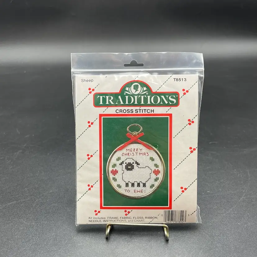 Traditions Cross Stitch Kit Sheep T8513 VTG Christmas Original Package