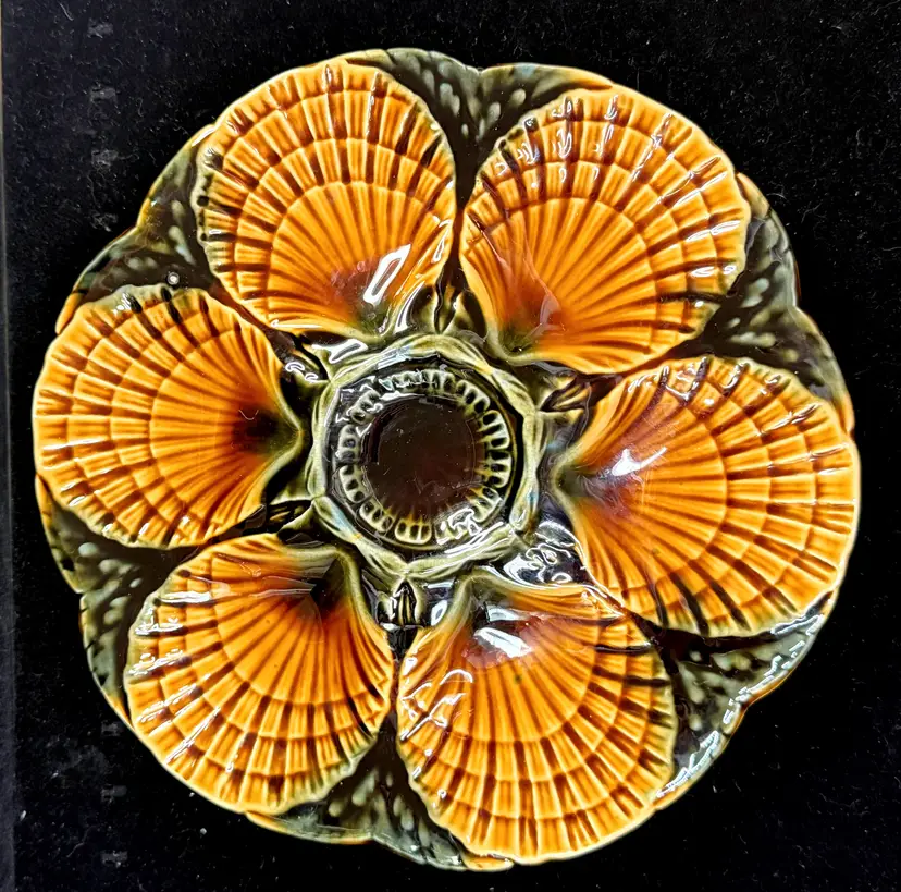 Vintage Sarreguemines Majolica 6-Well Oyster Plate France 9.25" A1269