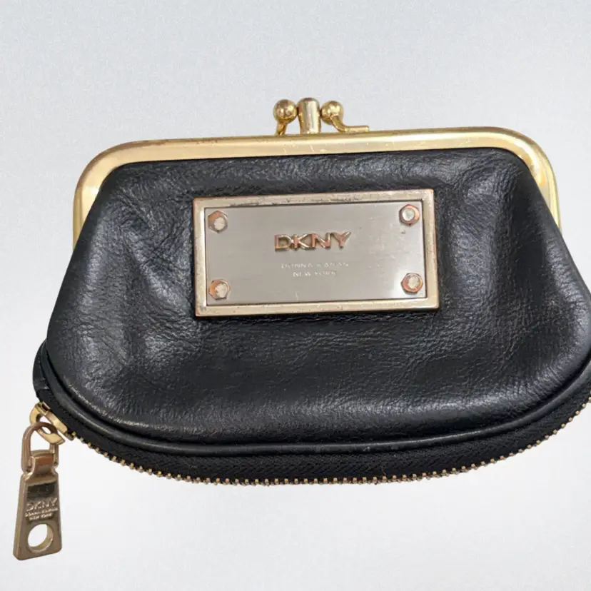 DKNY Heritage - Leather- Kisslock Coin Purse/Wallet- 6” W, 4”H  Metal Logo
