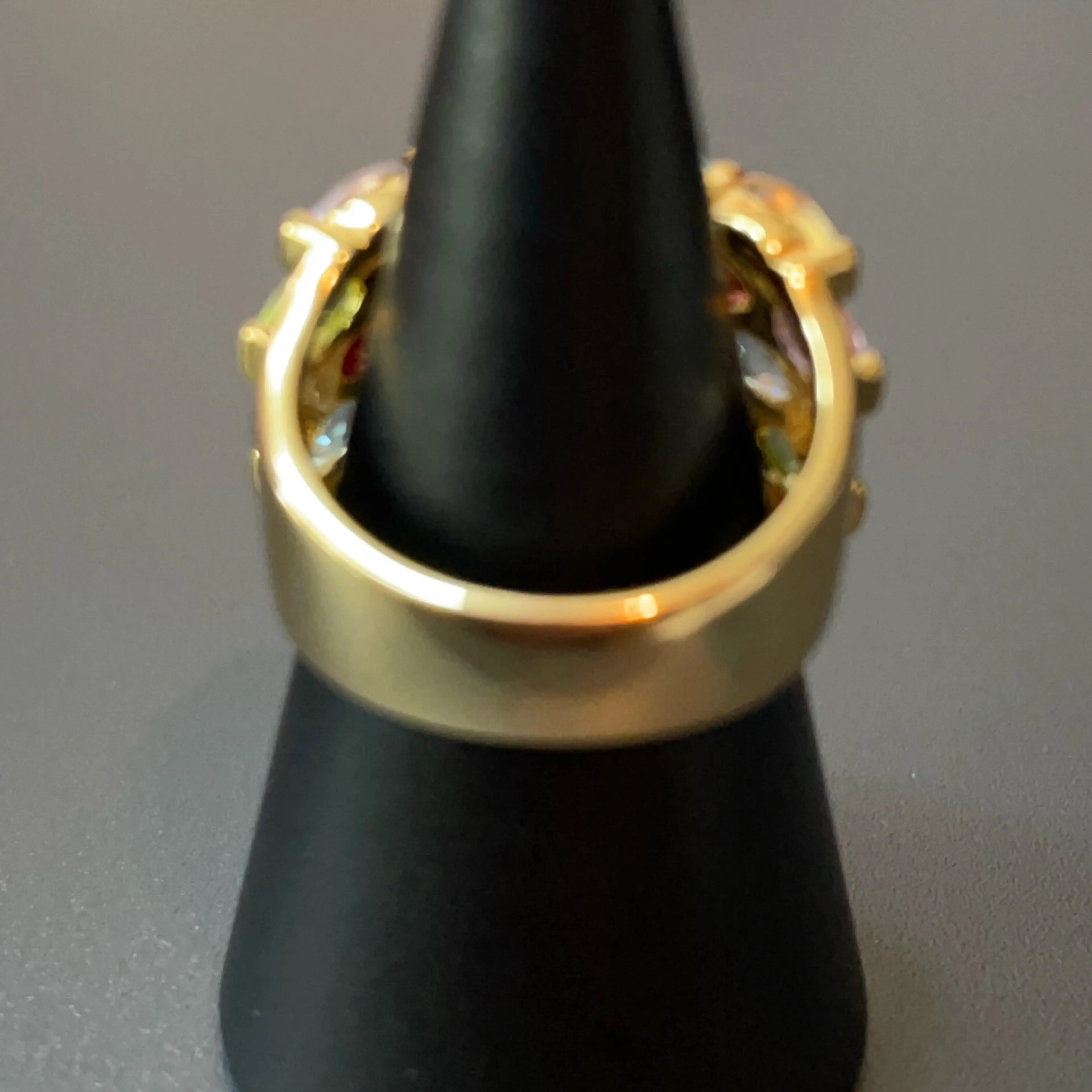 Image 4 of 6