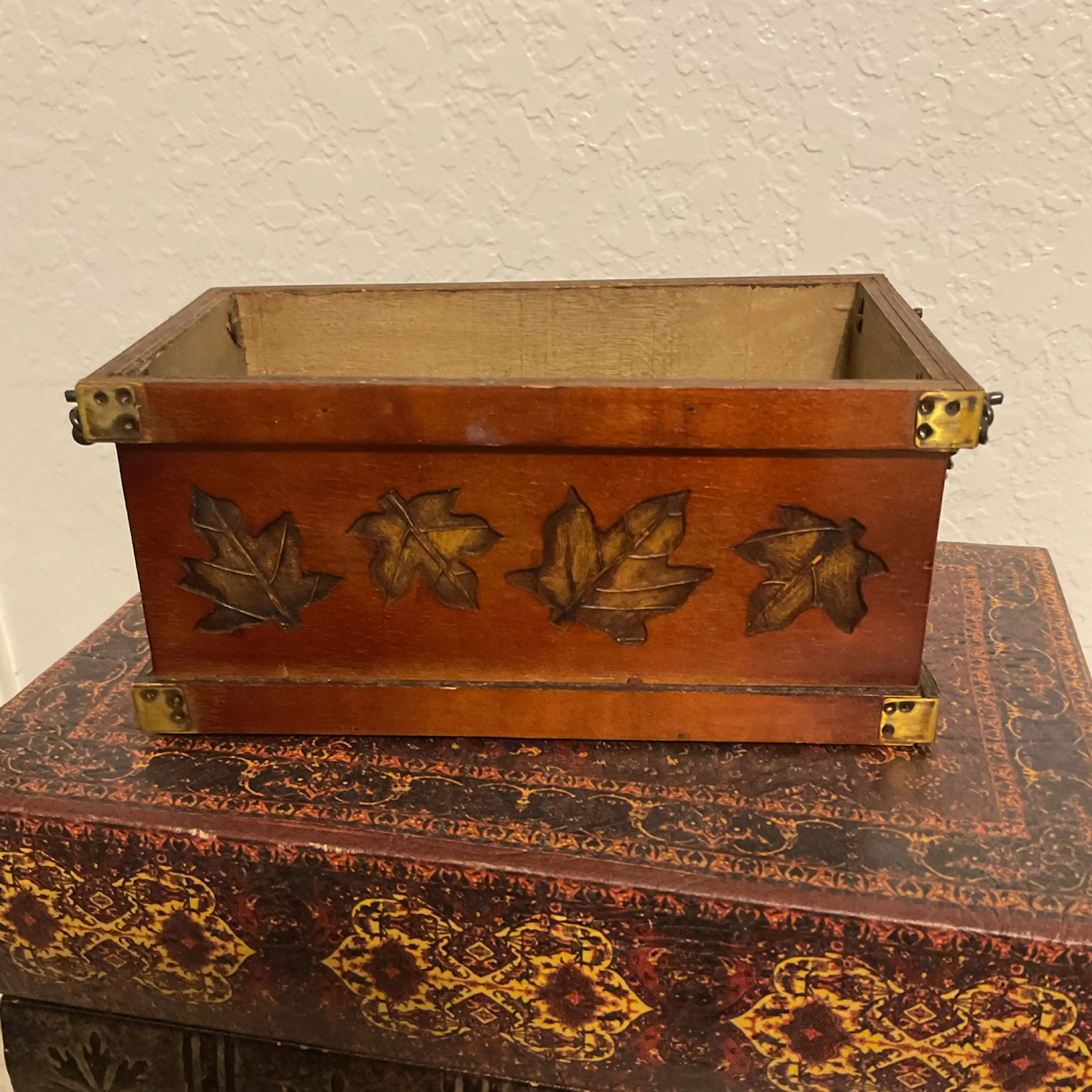 Image 2 of 2