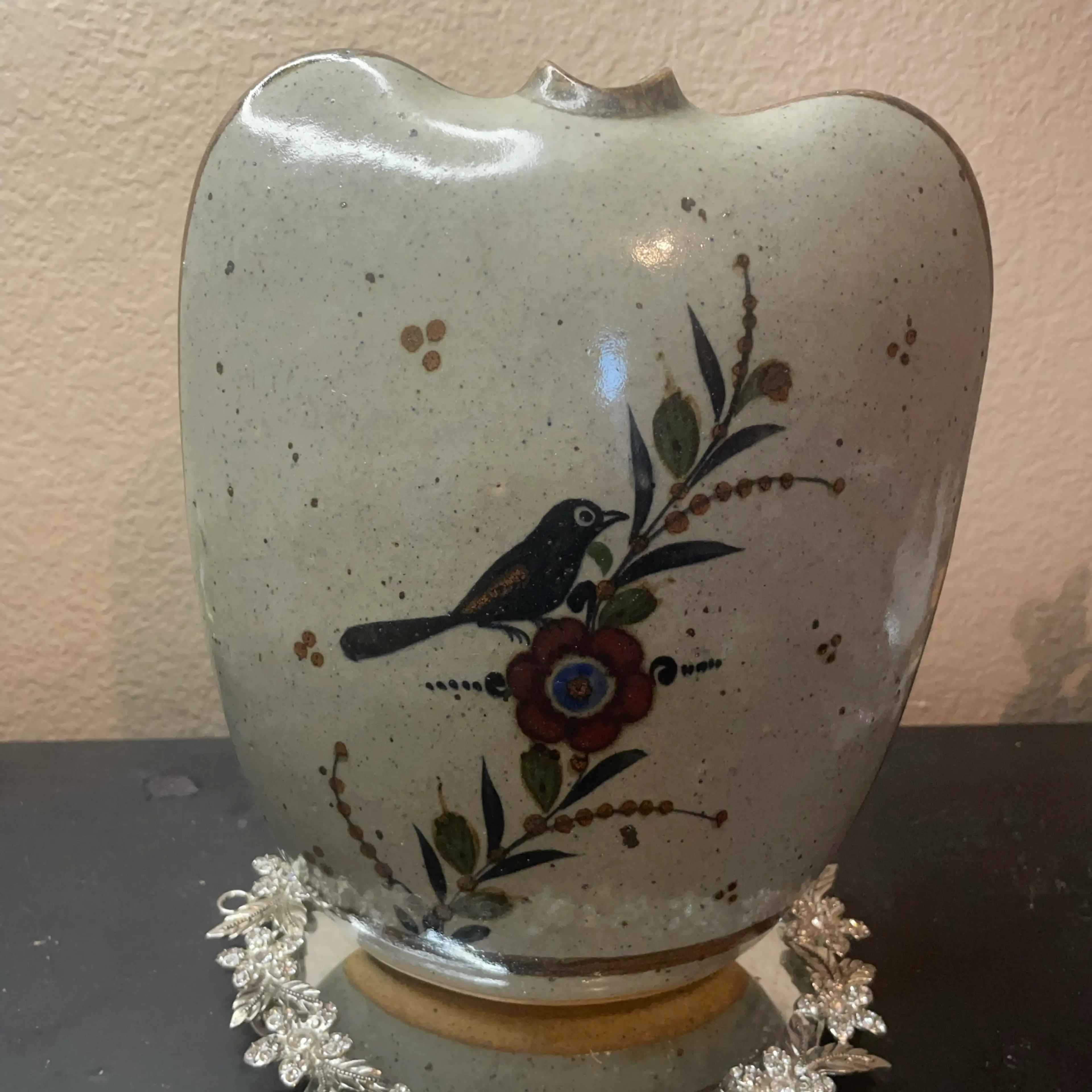 Image 2 of 6