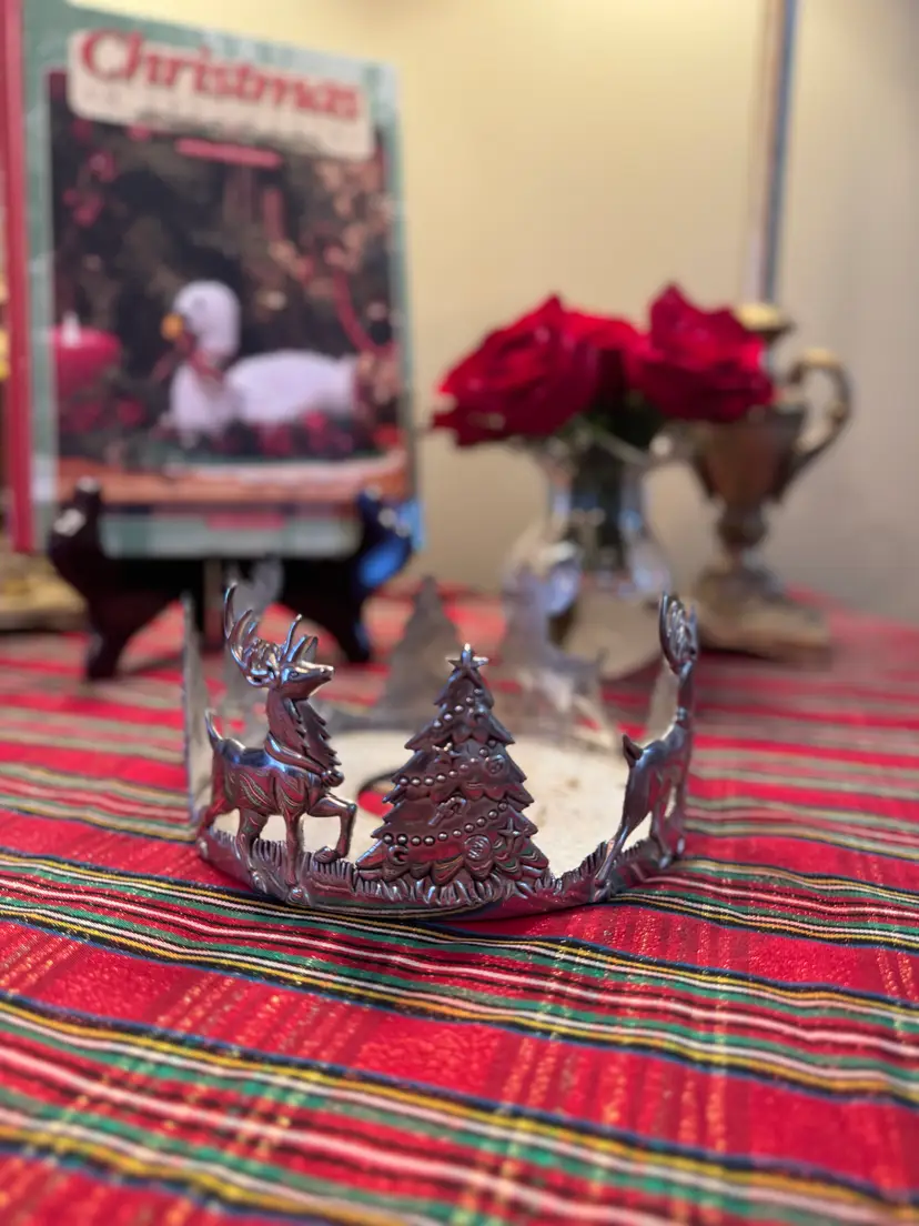 International Silver Company Woodland Deer Candle Holder | Silver-Plated Christmas Décor