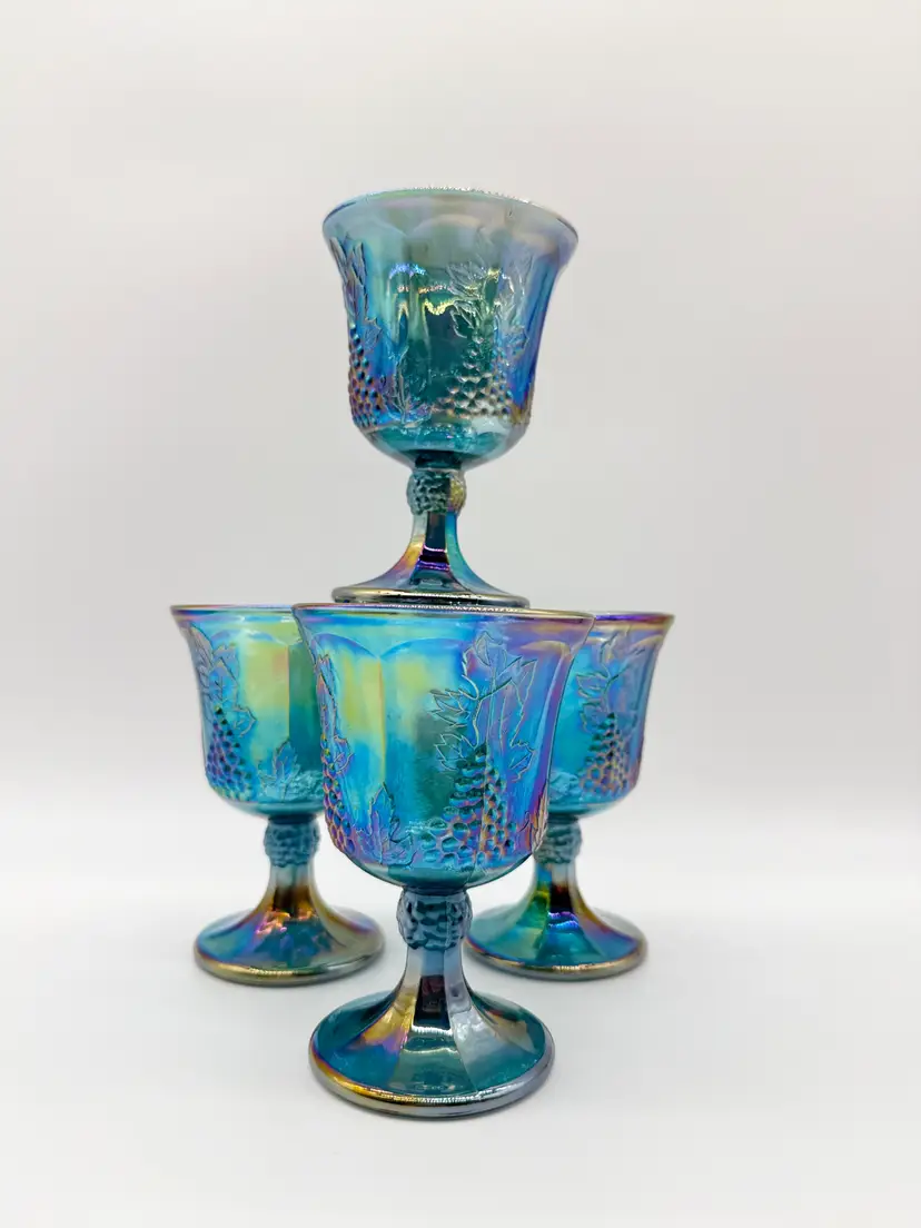 UV Reactive Indiana Glass Harvest Grapes Carnival Blue Glass Water Goblets 1970's Lot 4