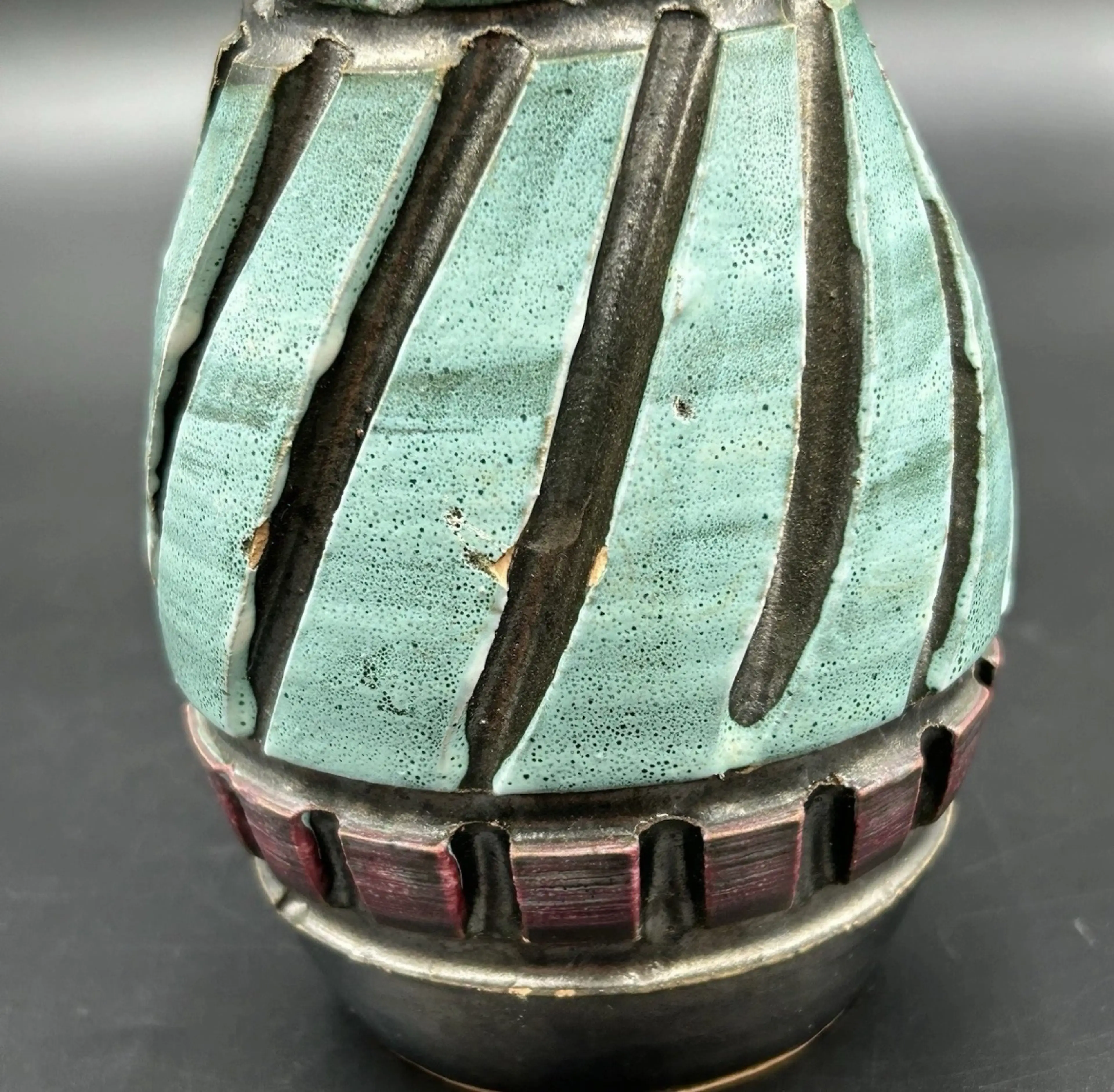 Image 2 of 6