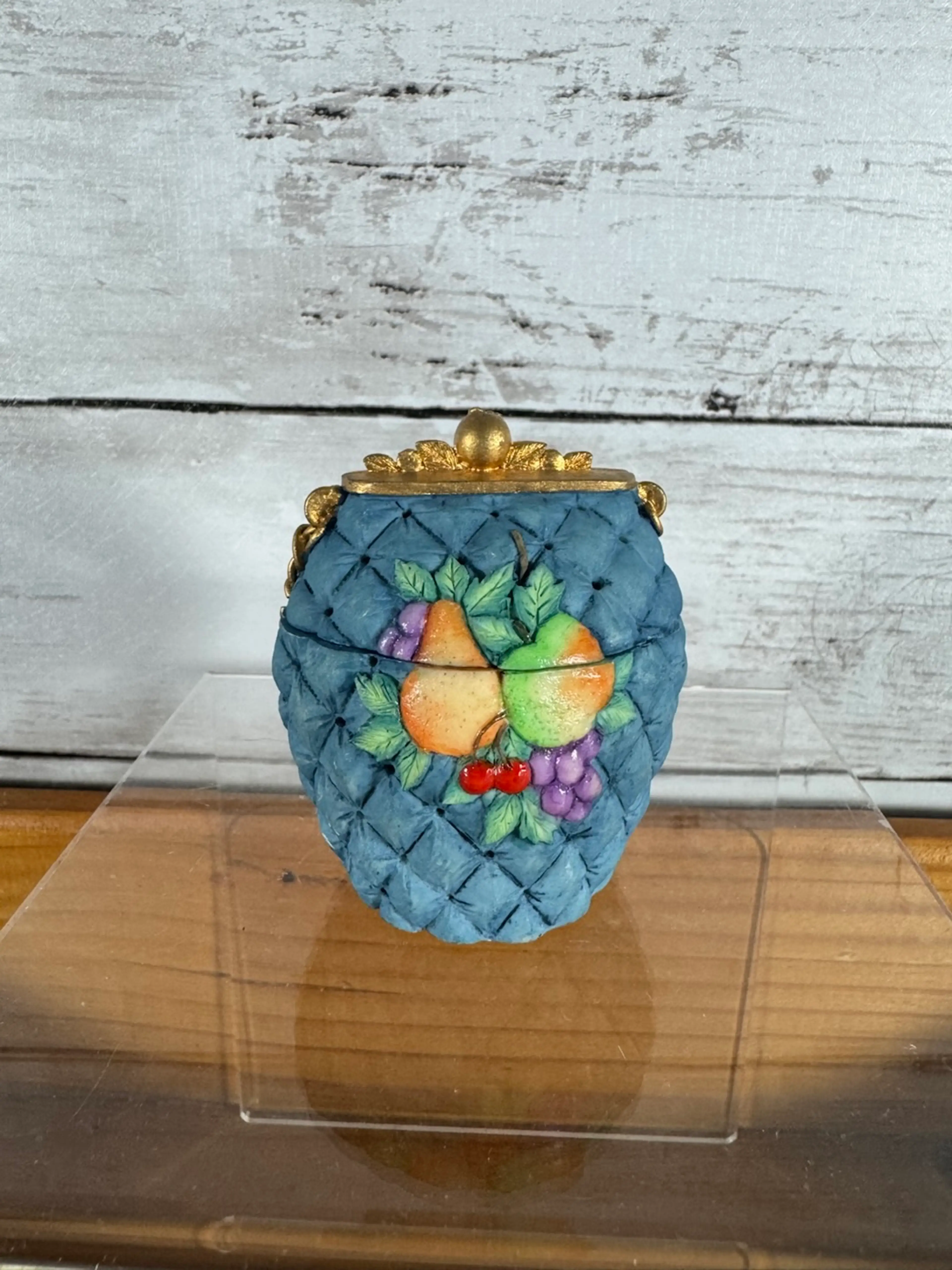 Image 2 of 5