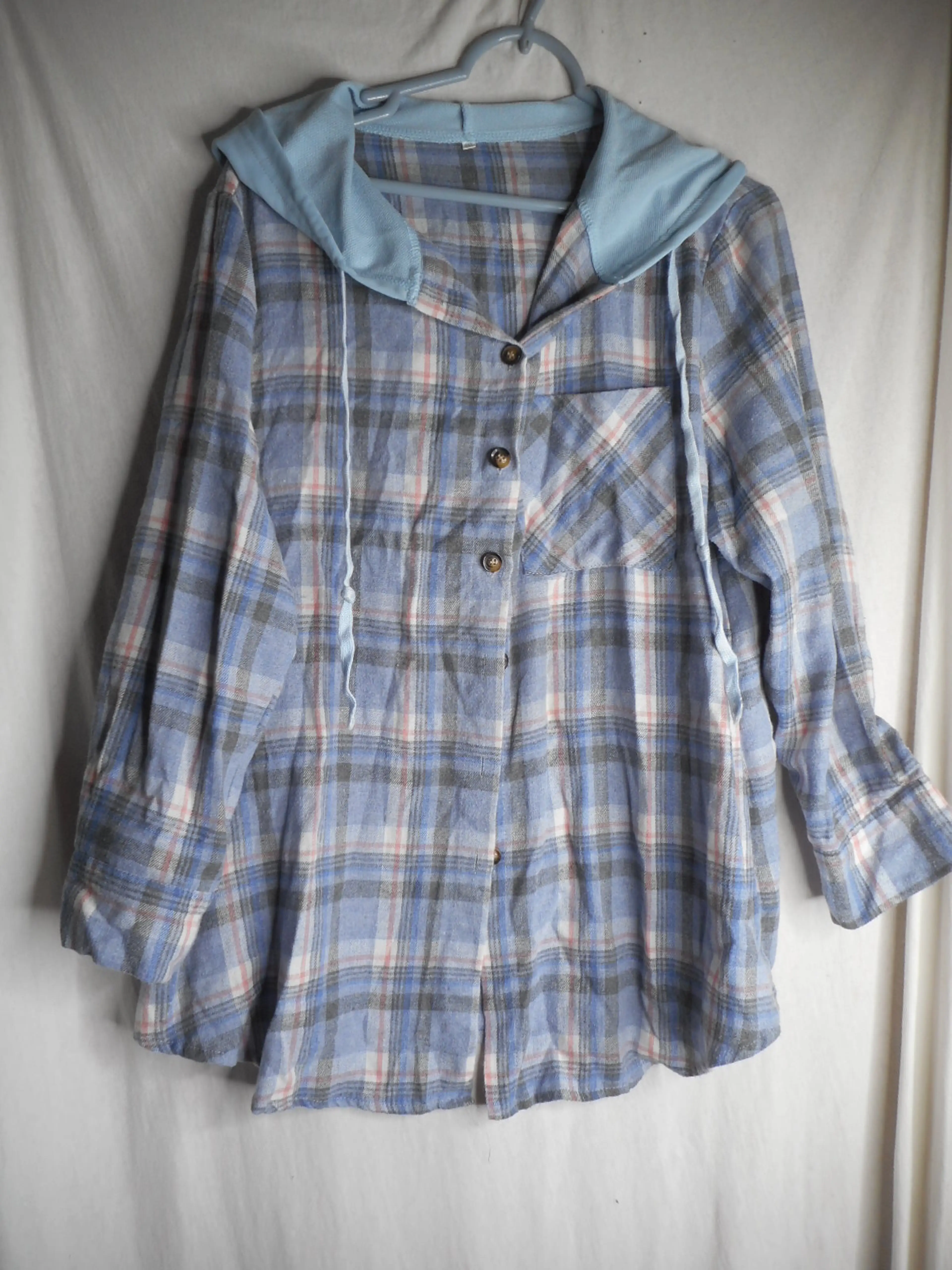Image 2 of 6