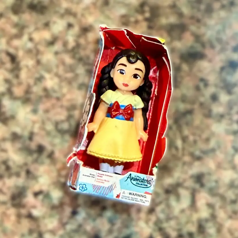 Zuru Mini Brands Disney Store Animators Collection Mulan Dollhouse Miniature