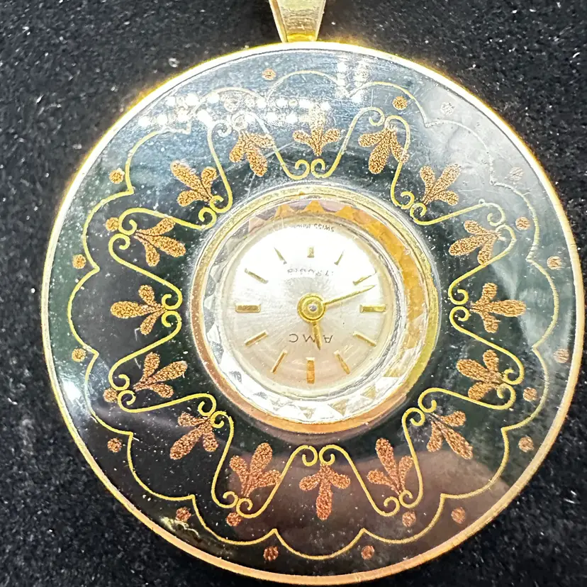 034 - AMC Swiss Made Pendant Watch