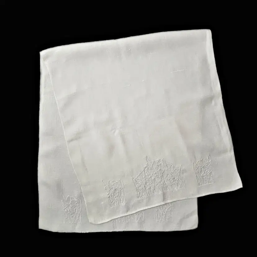 Vintage Cottagecore Linen Embroidered Dresser Scarf Shabby Decor Retro 1950s
