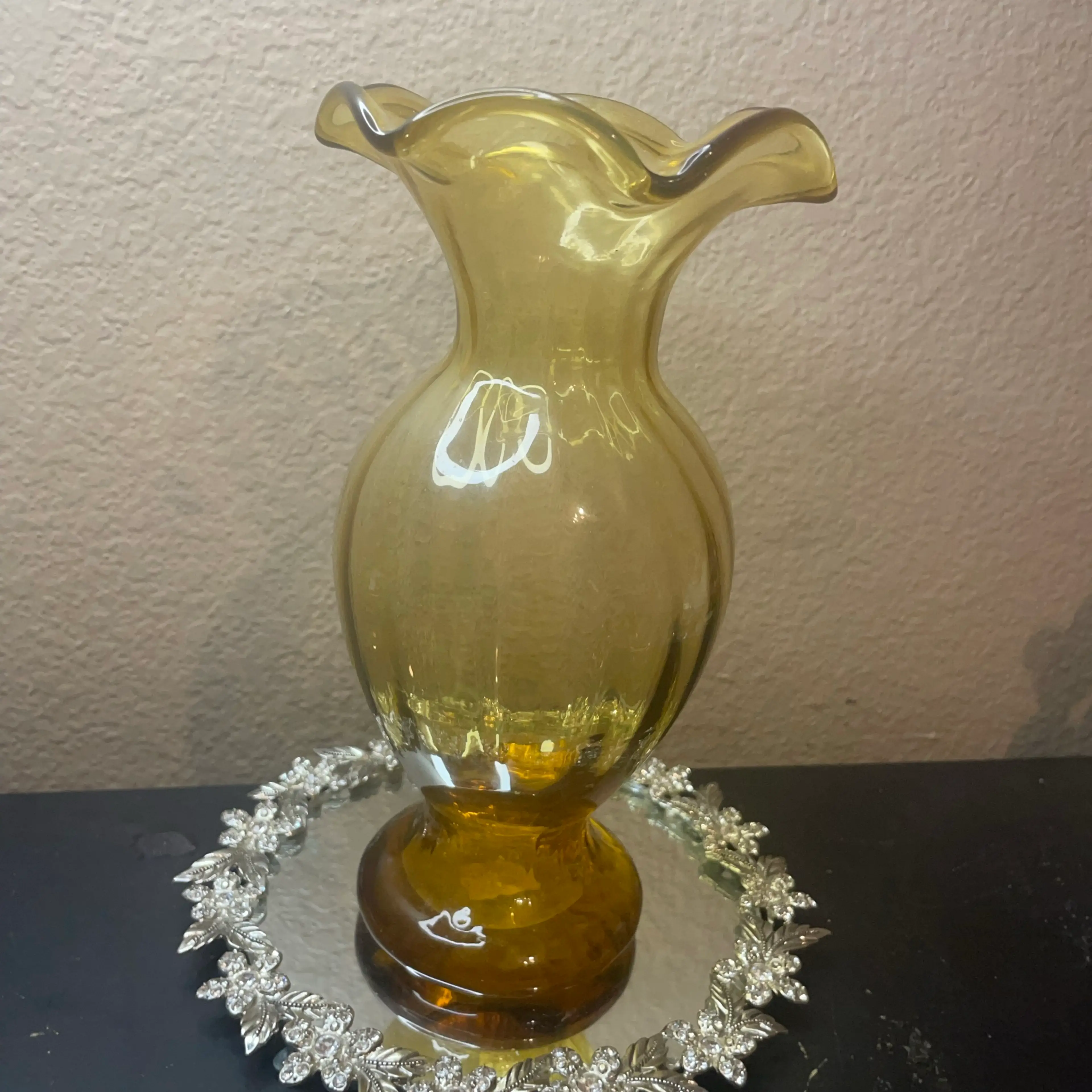 Image 2 of 6