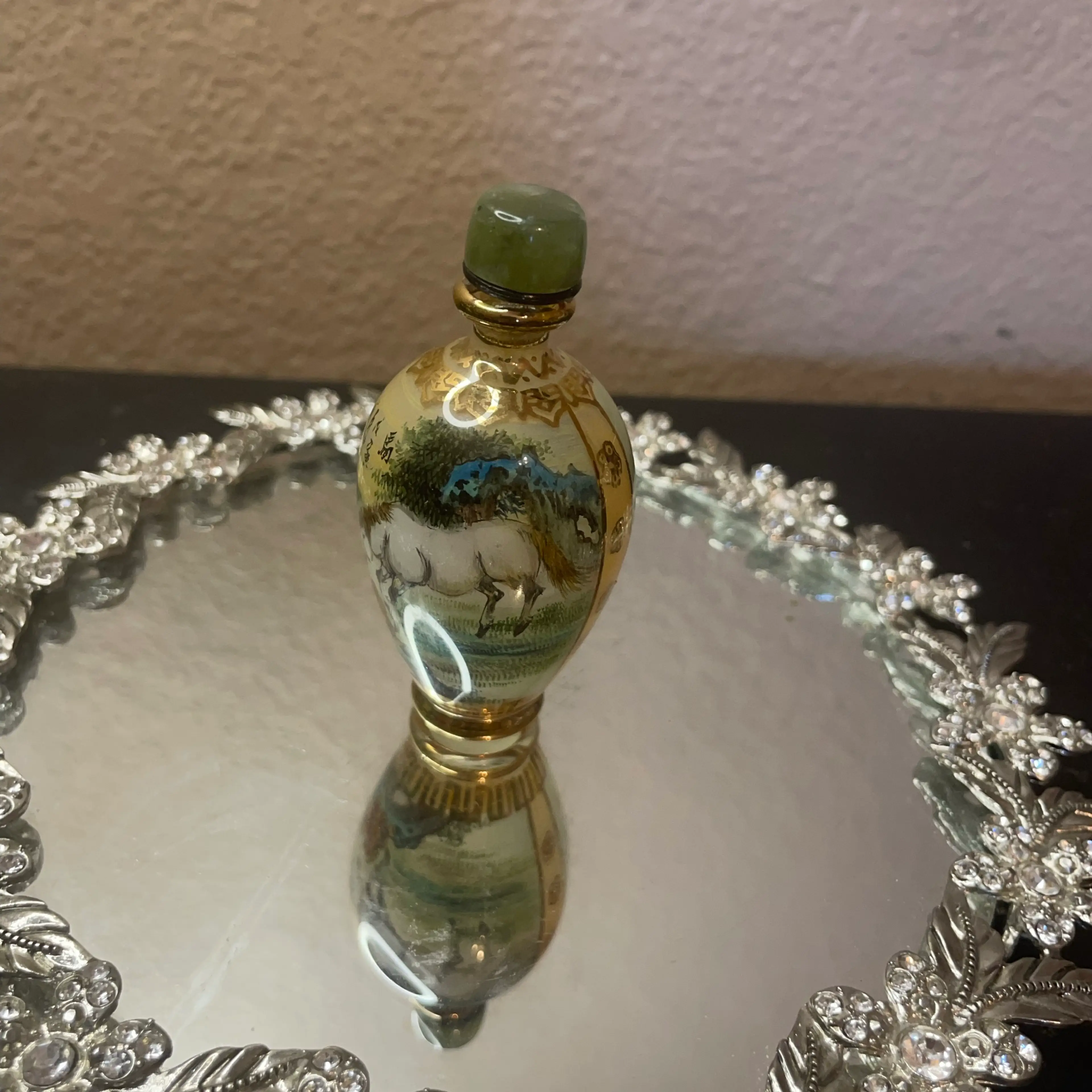 Image 2 of 8
