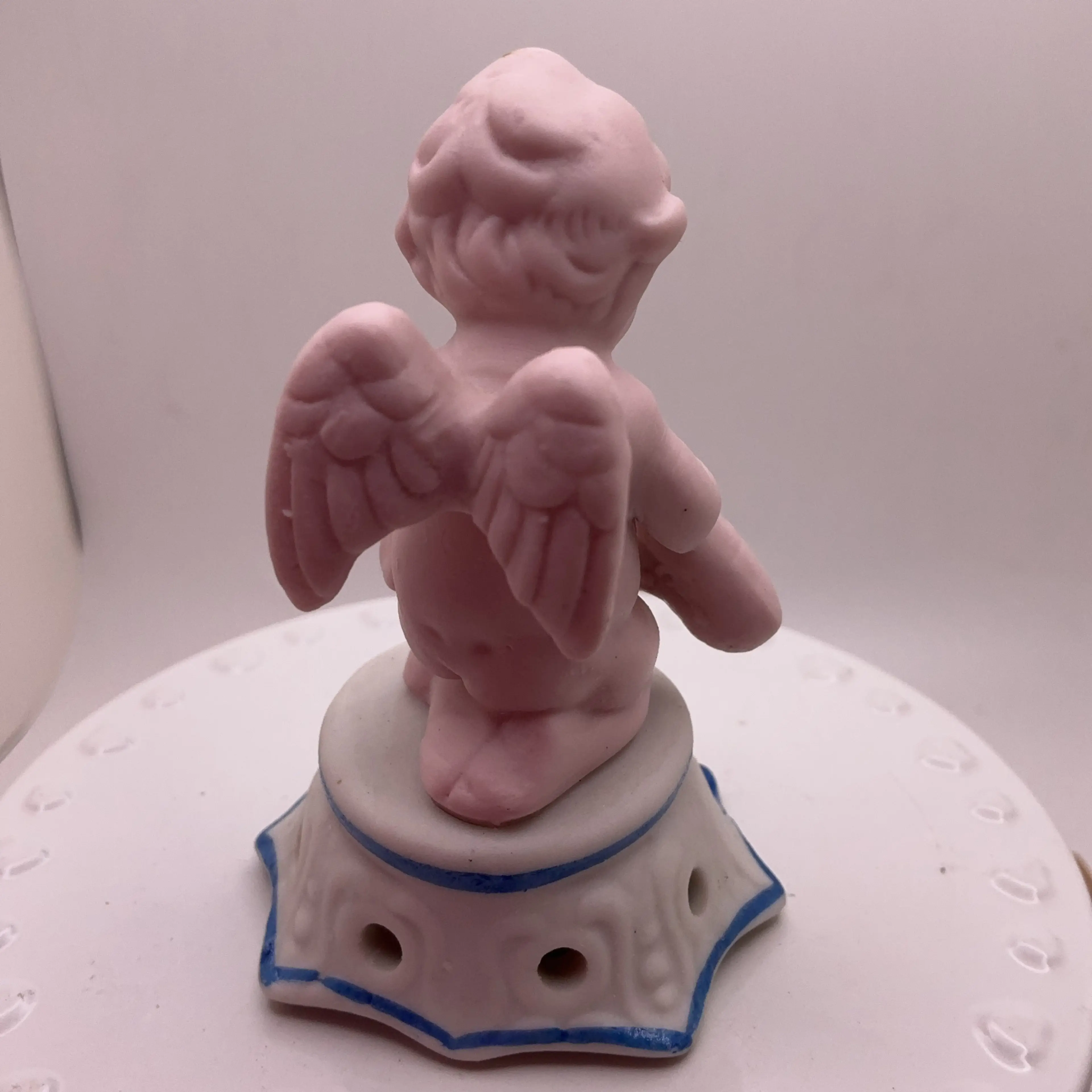 Image 2 of 4