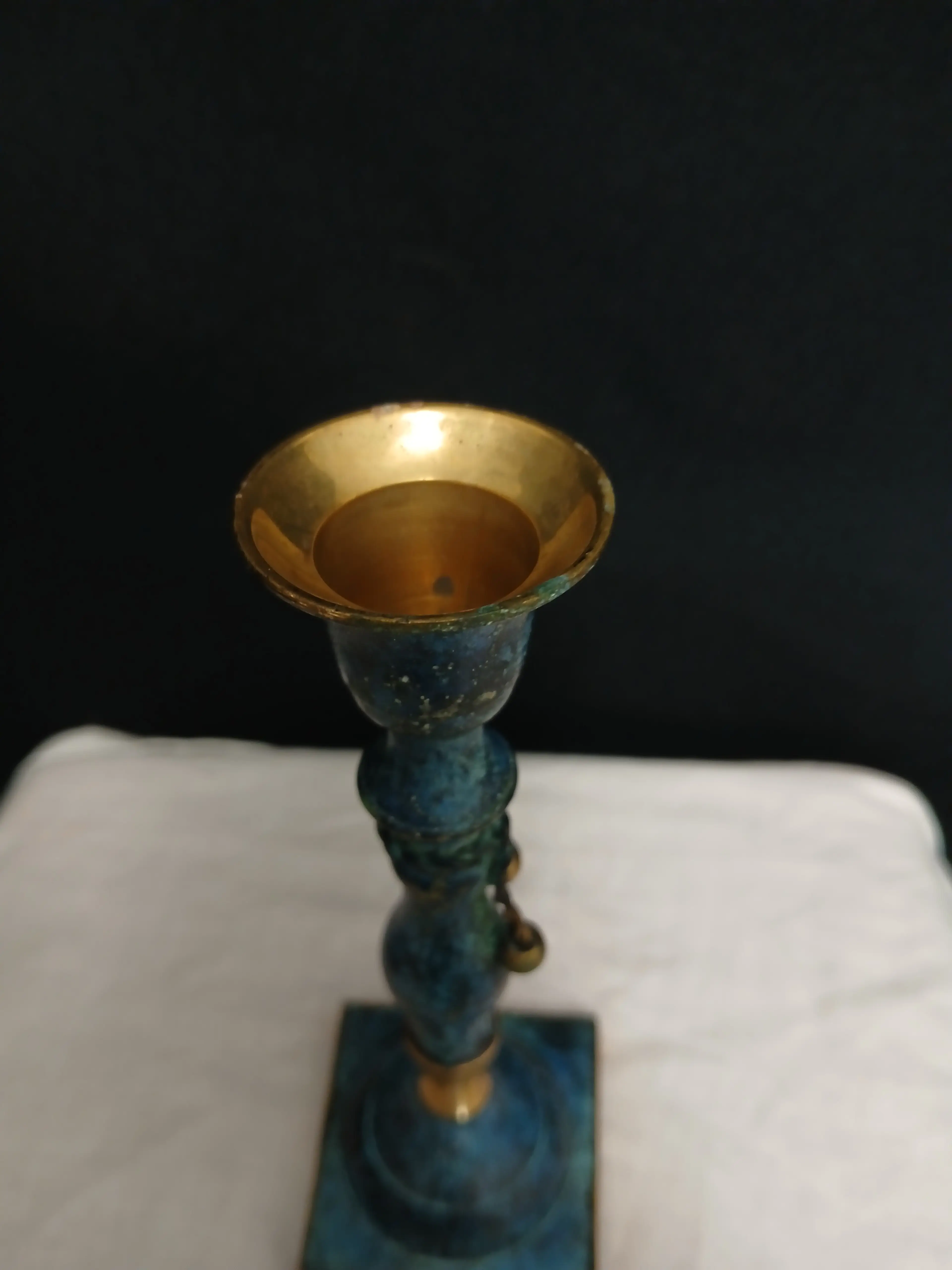 Image 4 of 6