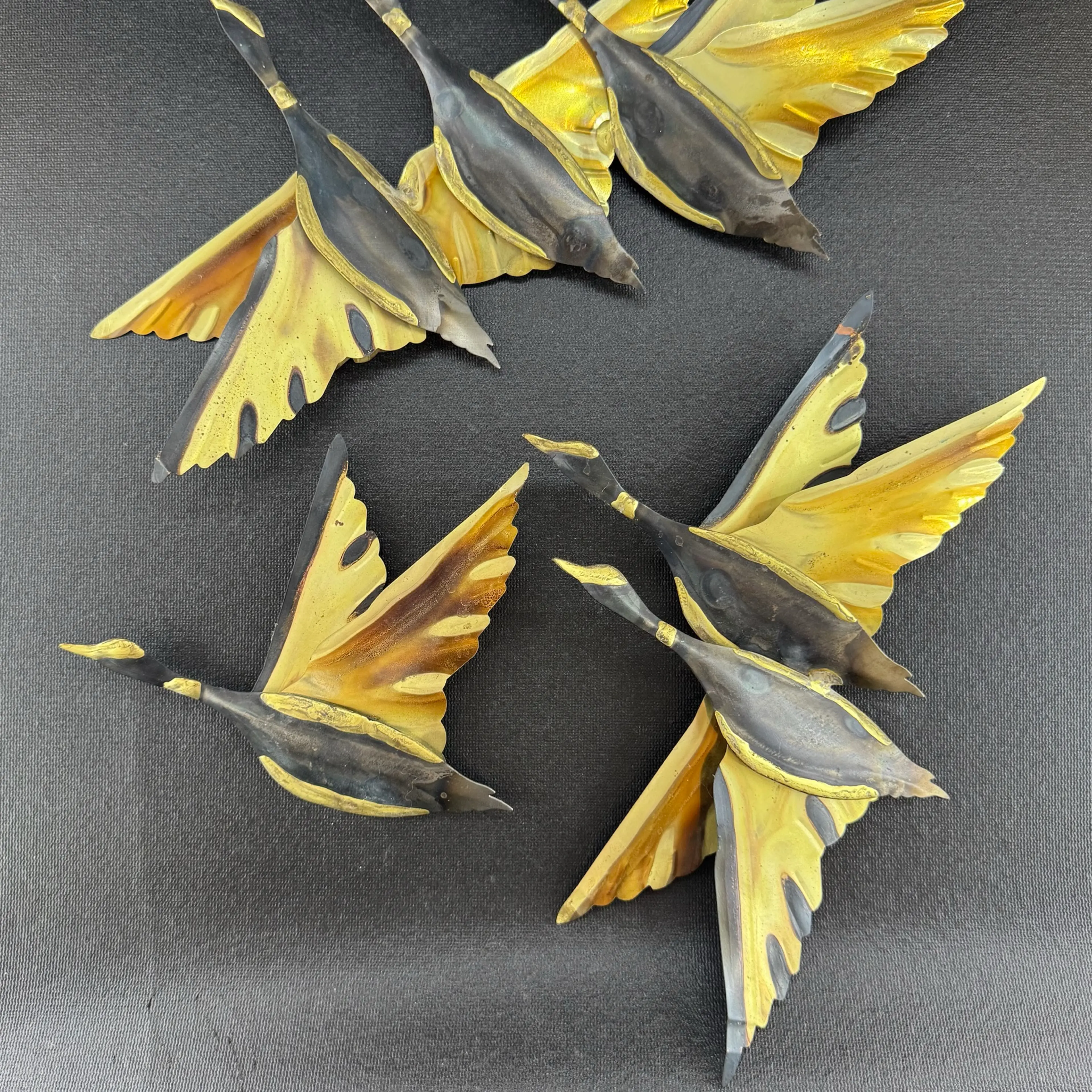 Image 2 of 7