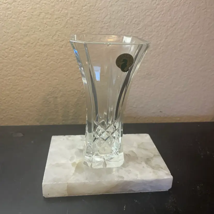 Exquisite Waterford Lismore Pattern 6” Gesture Vase