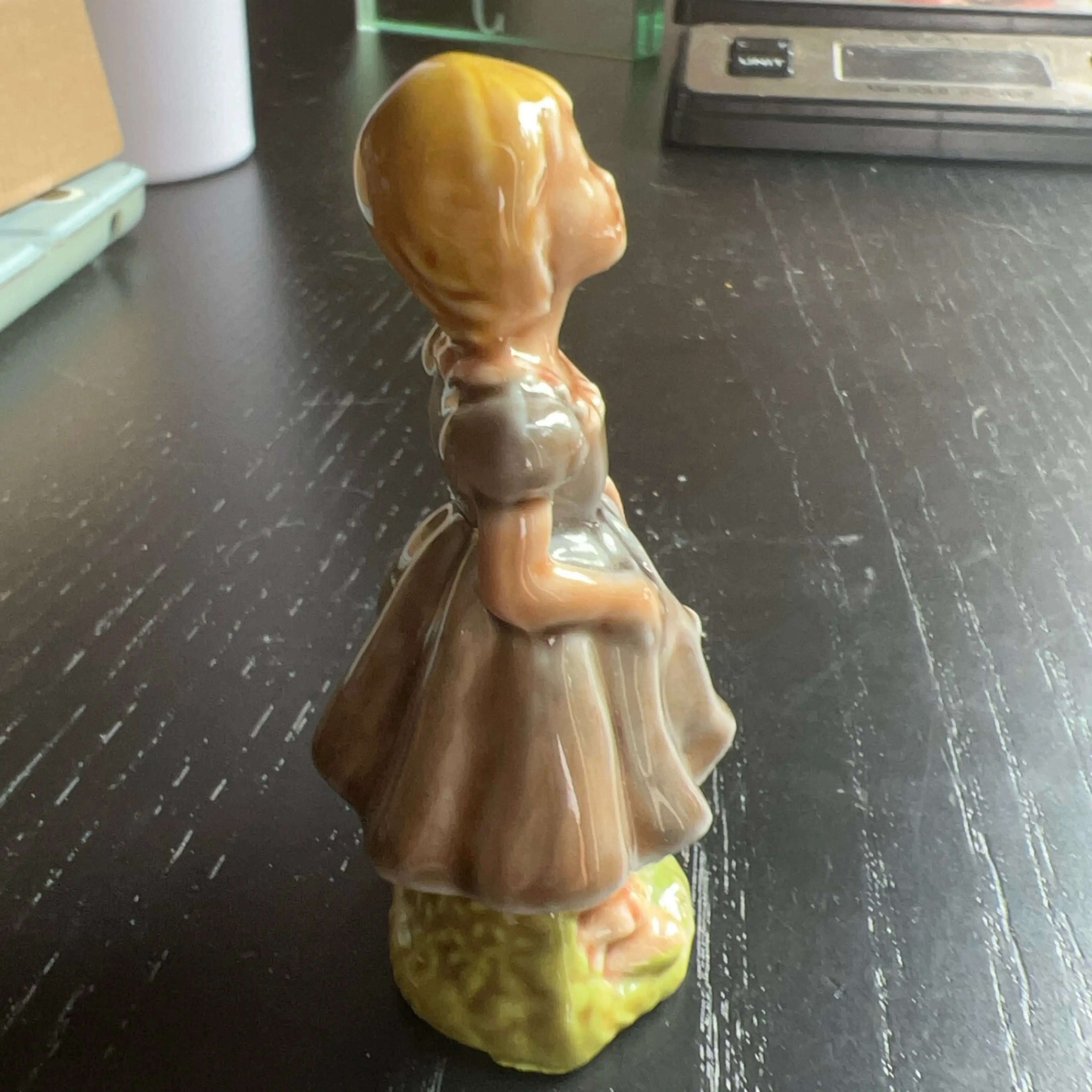 Image 4 of 8