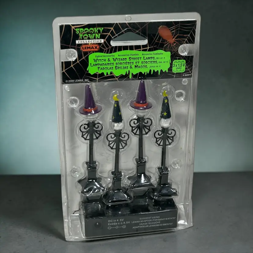 Lemax Spooky Town Witch & Wizard Street Lamps Set Of 4 Halloween NIP