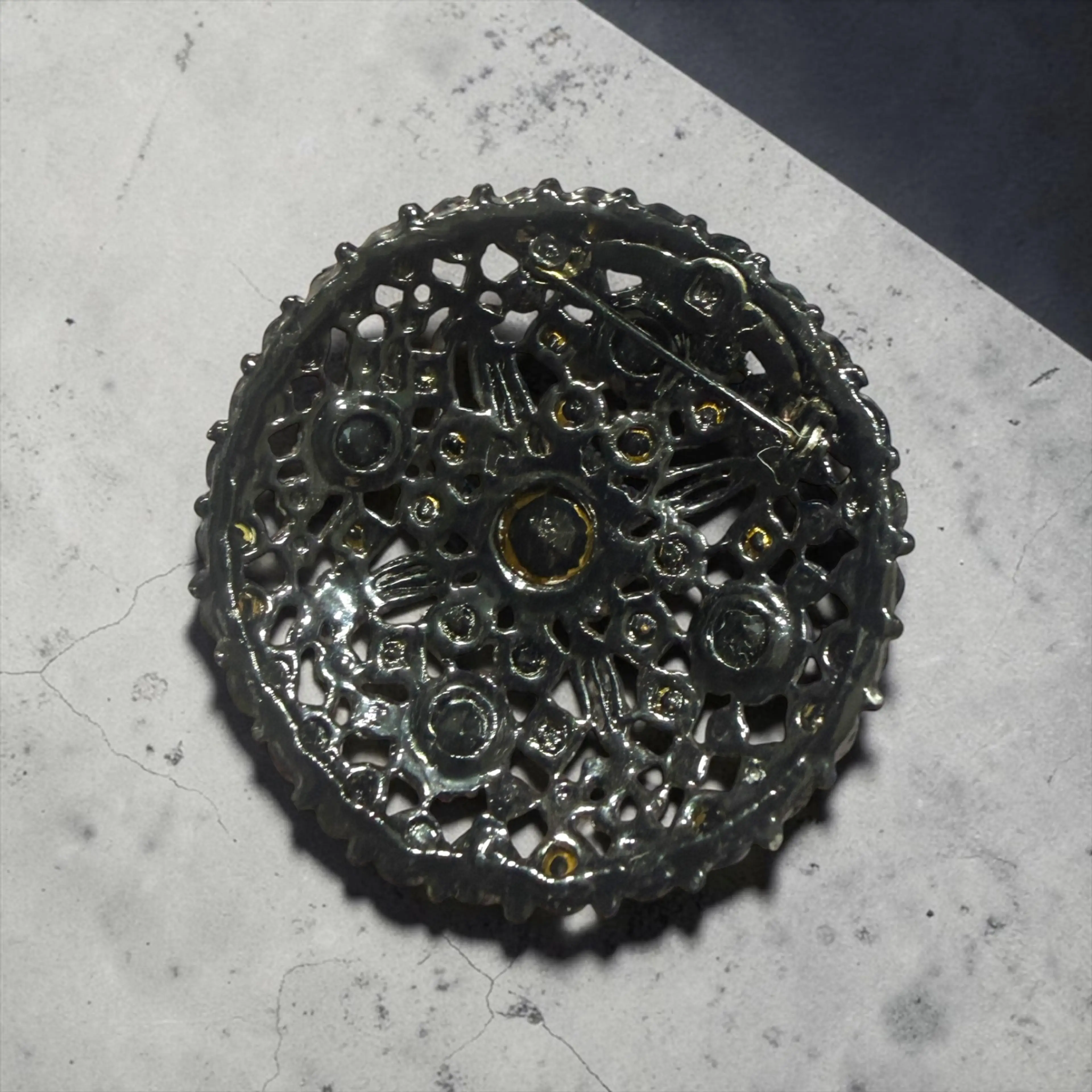 Image 2 of 2
