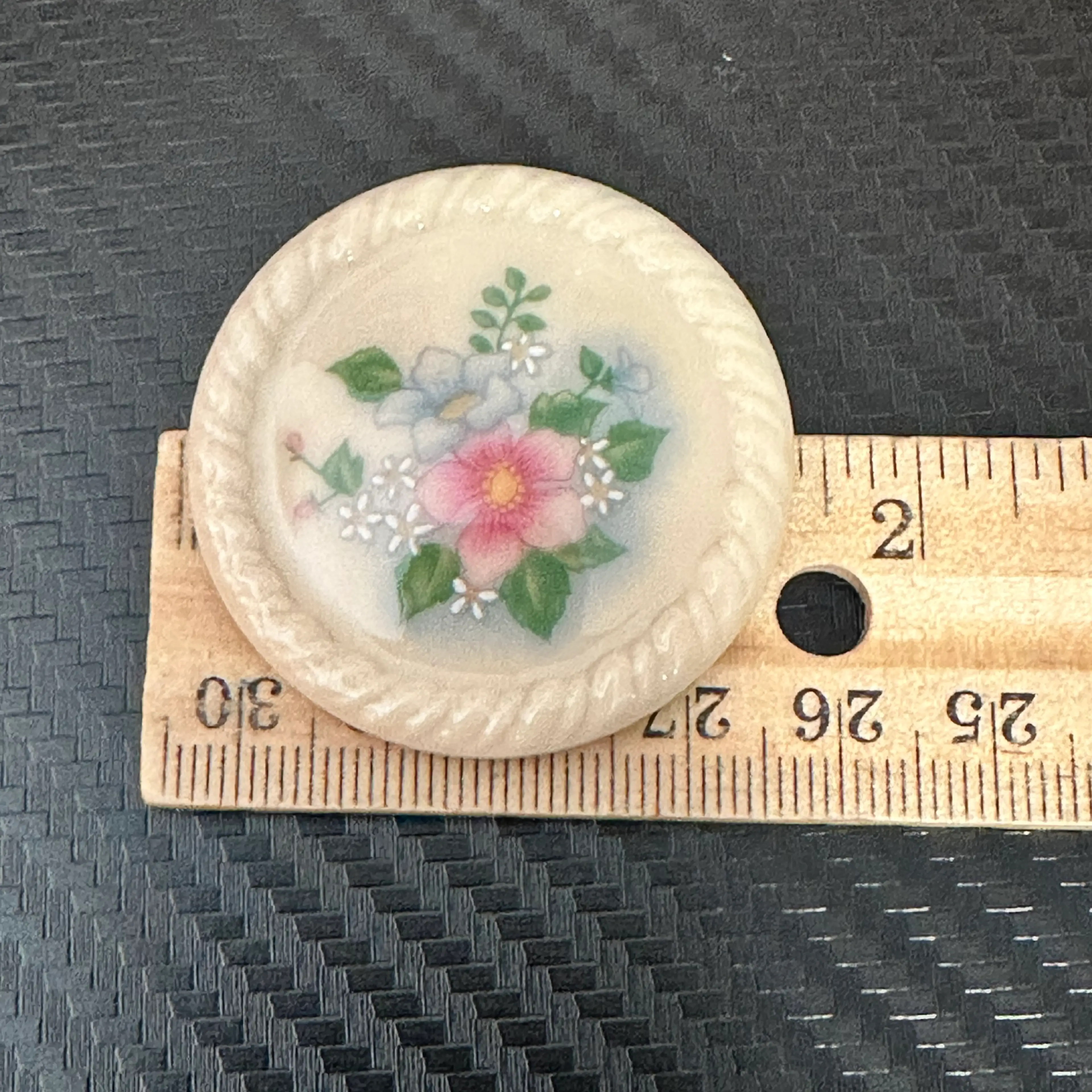 Image 3 of 3
