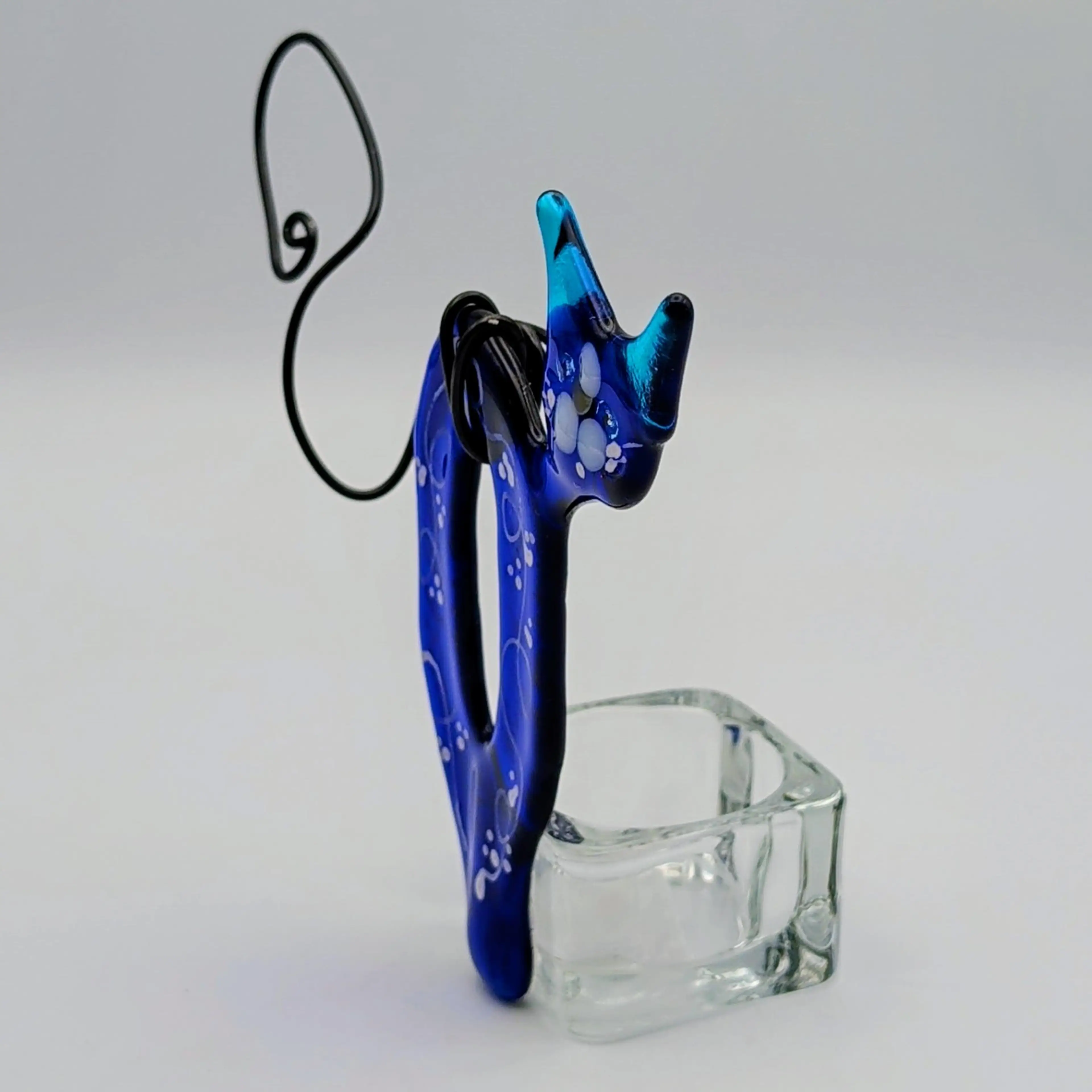 Image 4 of 9