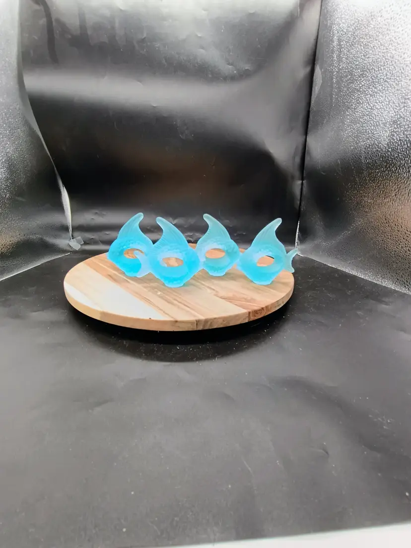 Vintage Blue Frosted Glass Topical Fish Napkin Rings Set of 4 READ