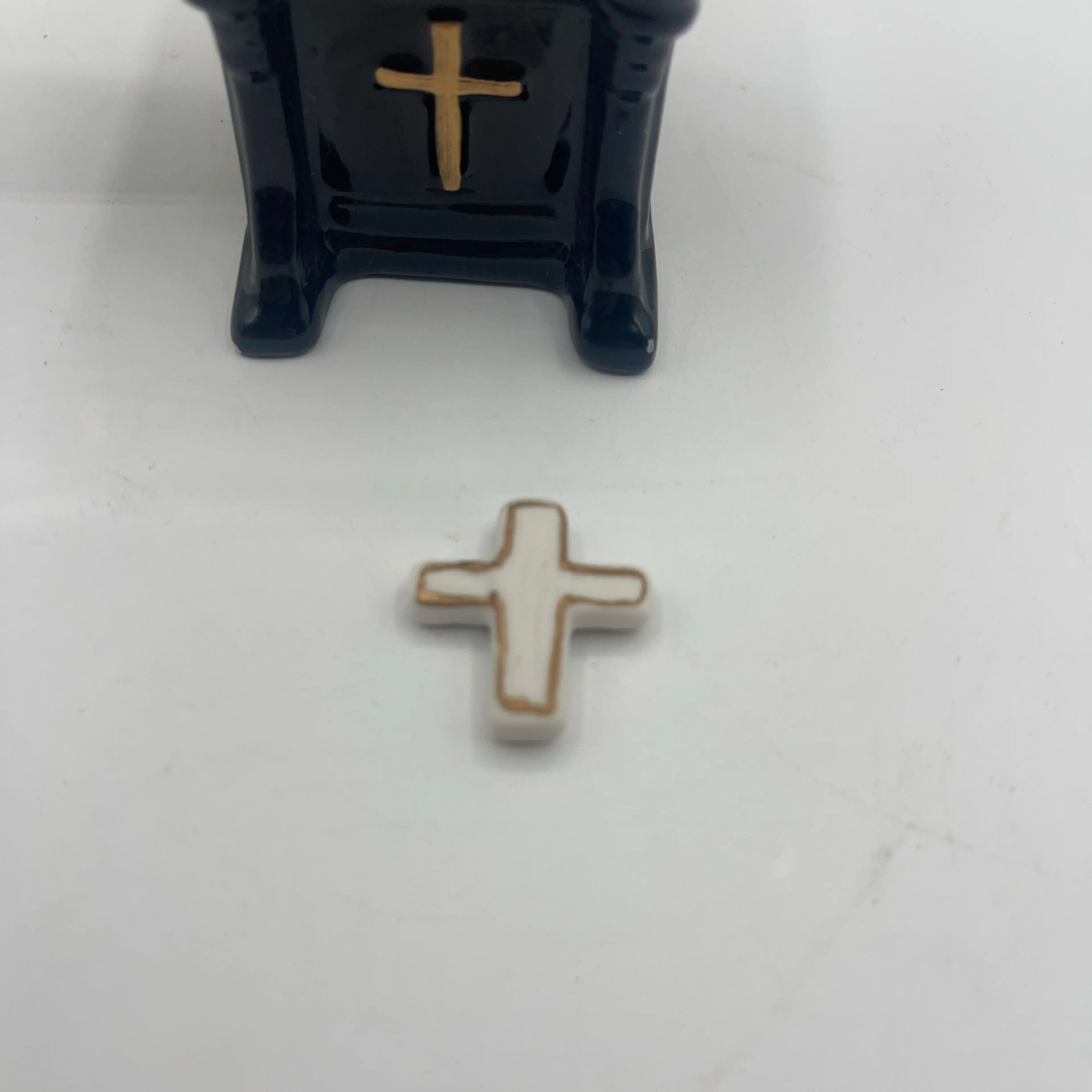 Image 4 of 4
