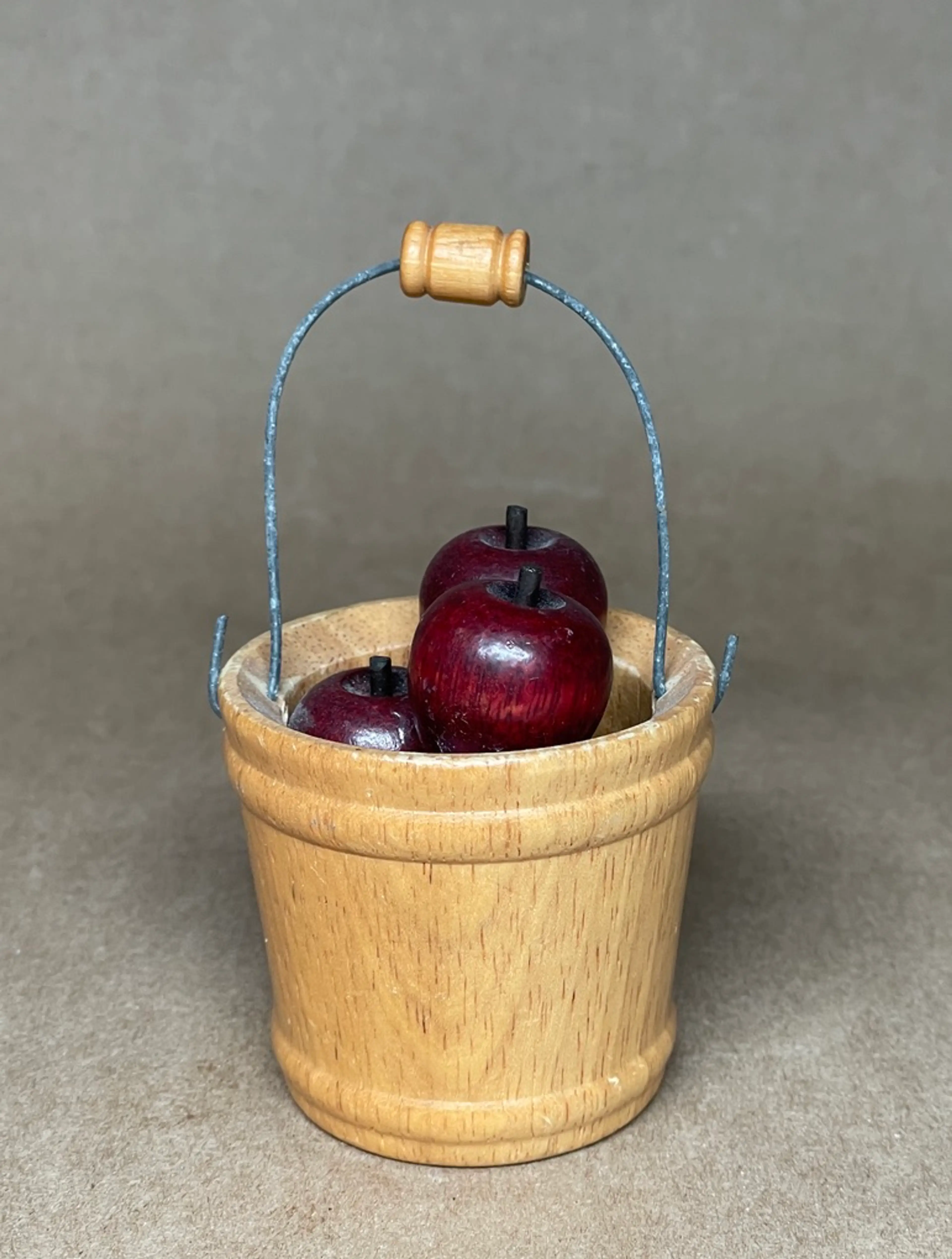 Image 2 of 6