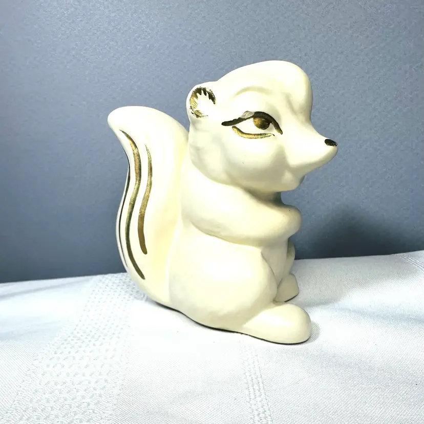 Vintage Mid-Century White Ceramic Skunk Squirrel Figurine Gold Accents USA 547