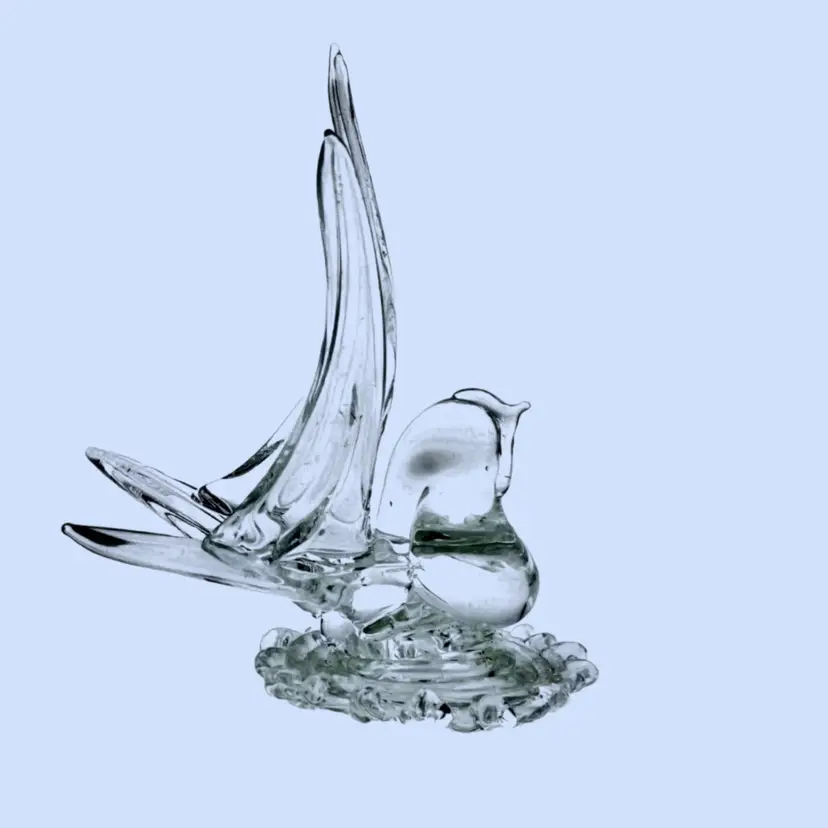 #530- Art Glass Bird Figurine