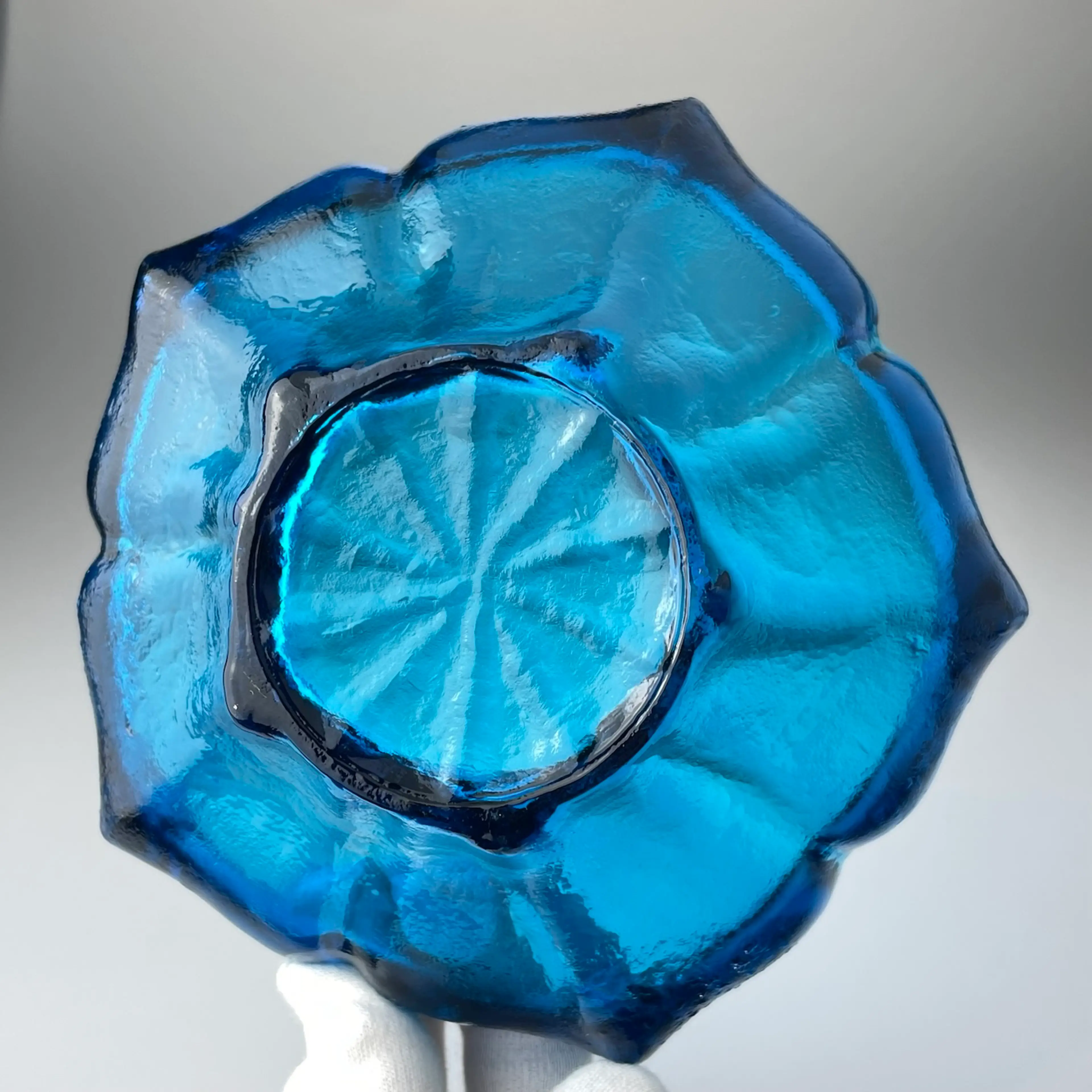 Image 4 of 22
