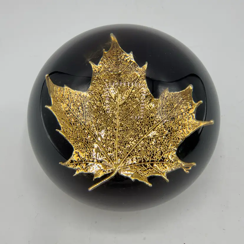 Vintage Tarax Infinity Lucite Paperweight Encased Gold Plated Maple Leaf