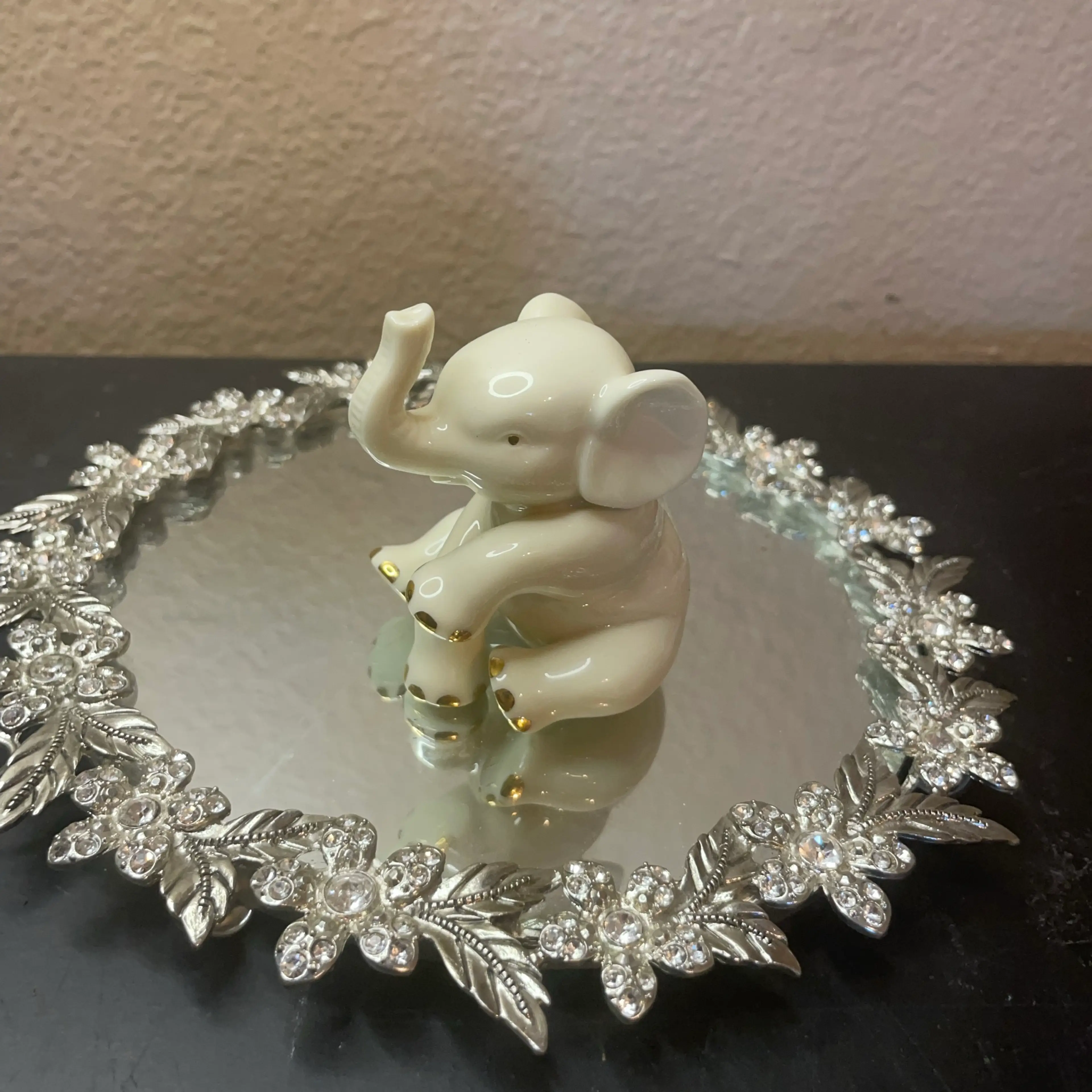 Image 3 of 6