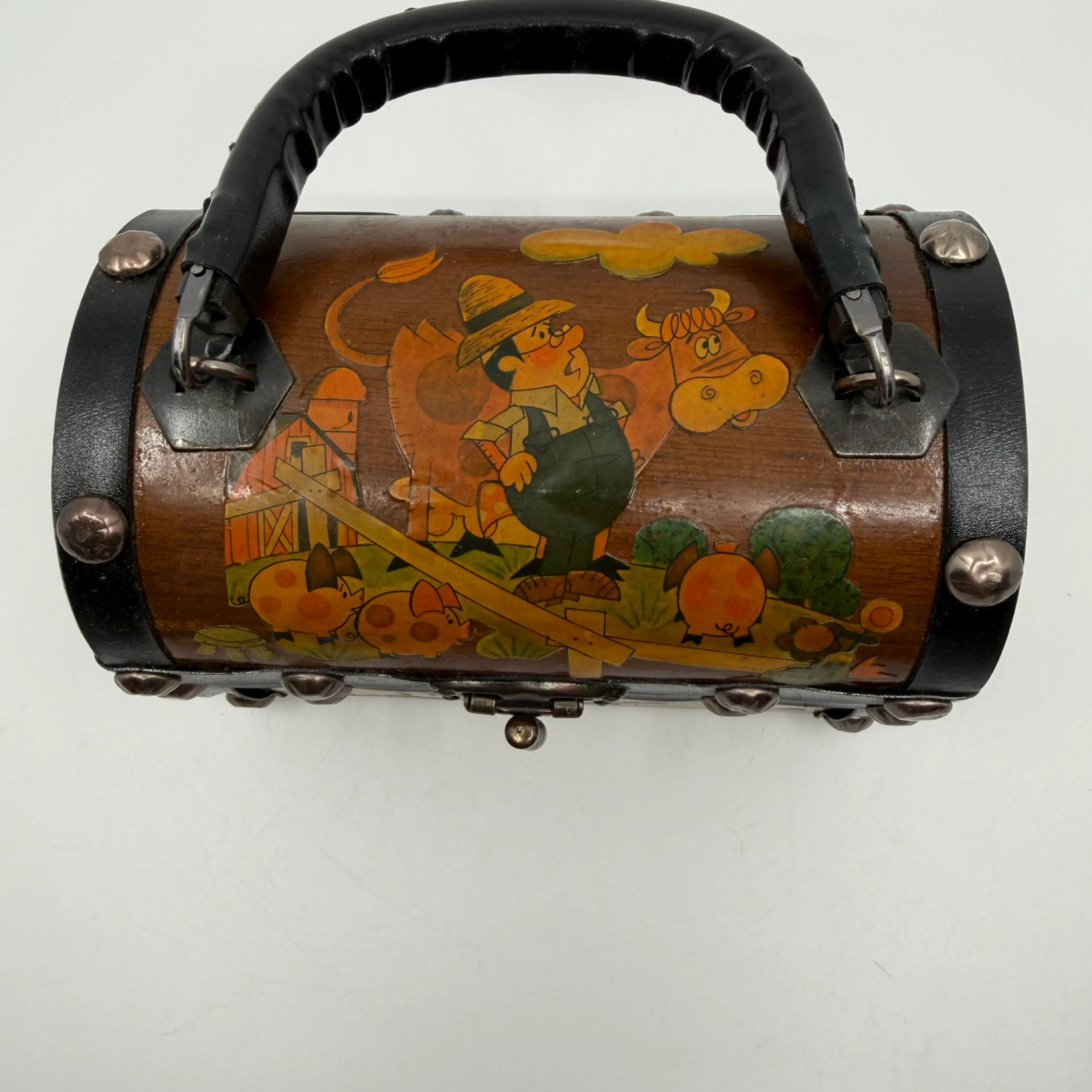 Image 2 of 11