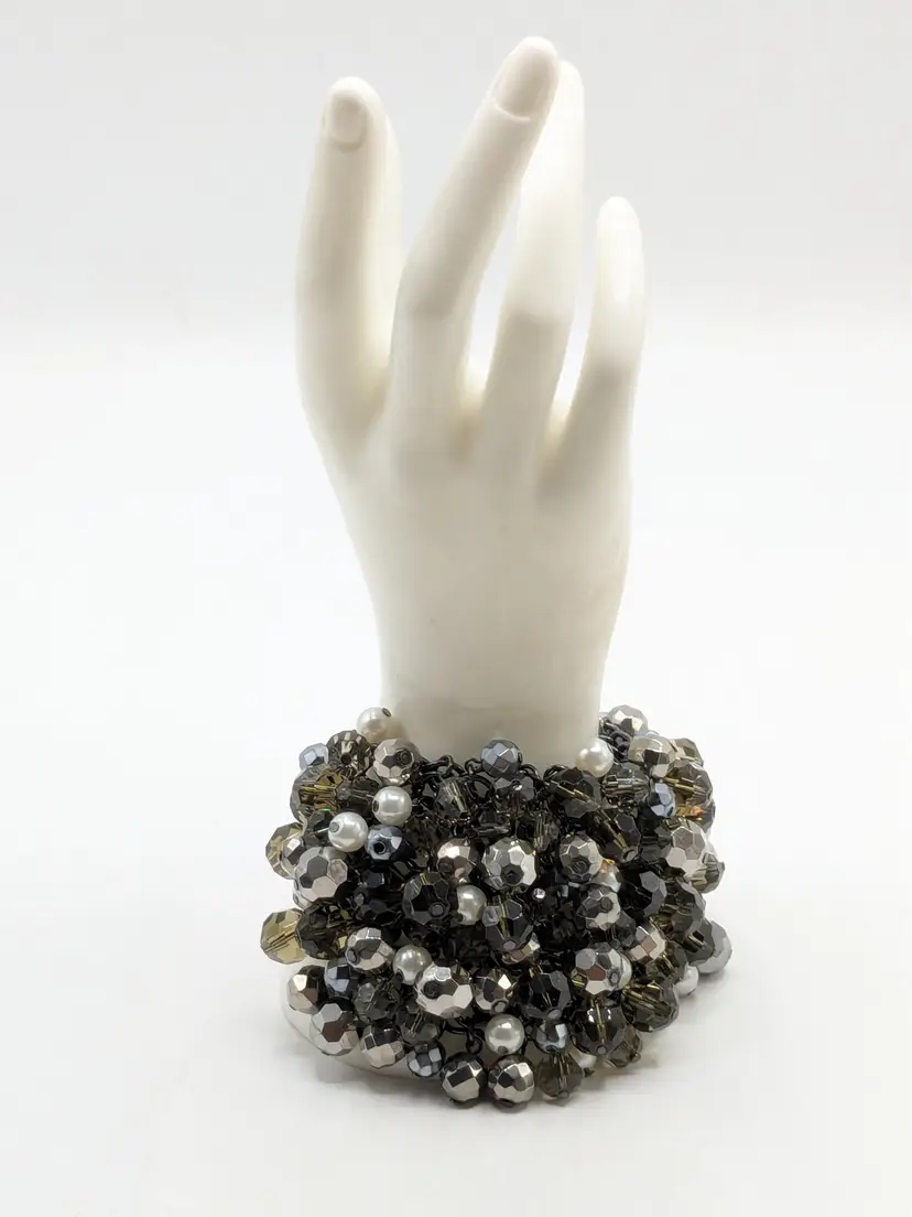 Chunky Gunmetal Beaded Faux Pearl Cluster Cha Cha Bracelet NWOT