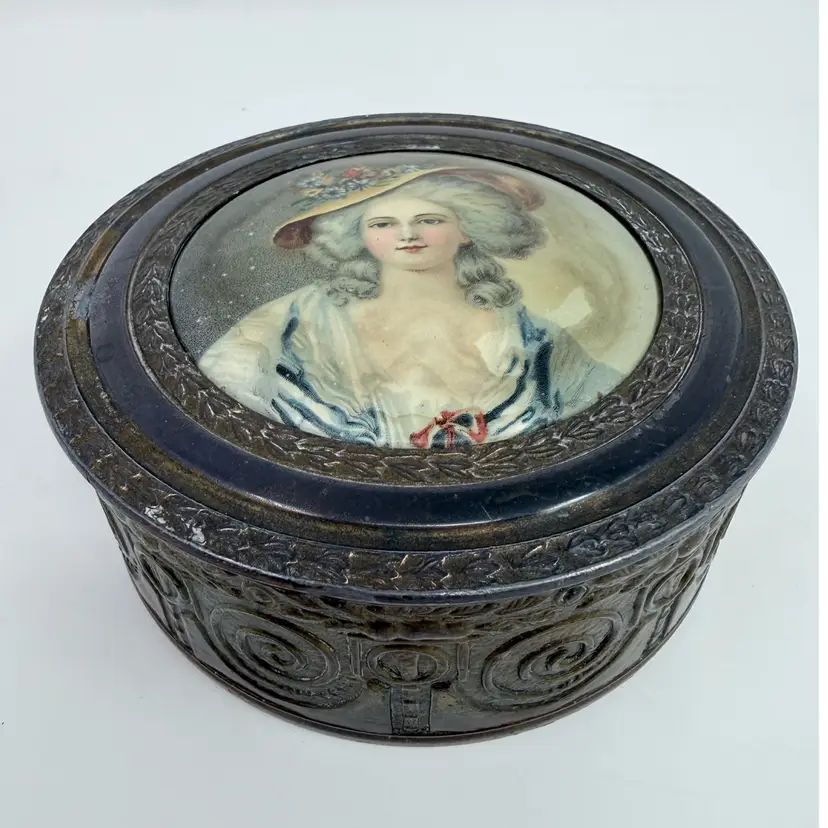 Antique PNCW Metal Powder Box