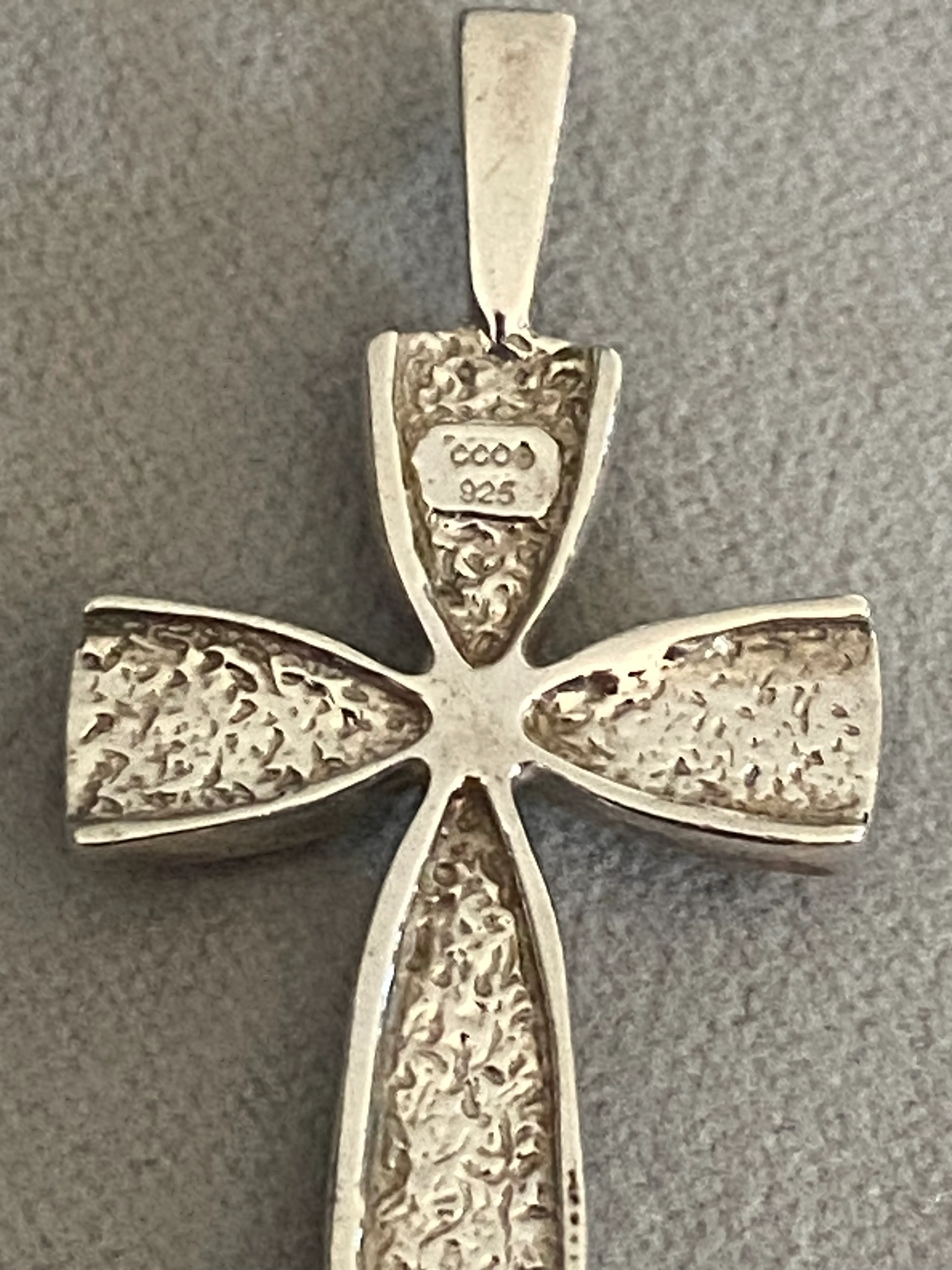 Image 3 of 5