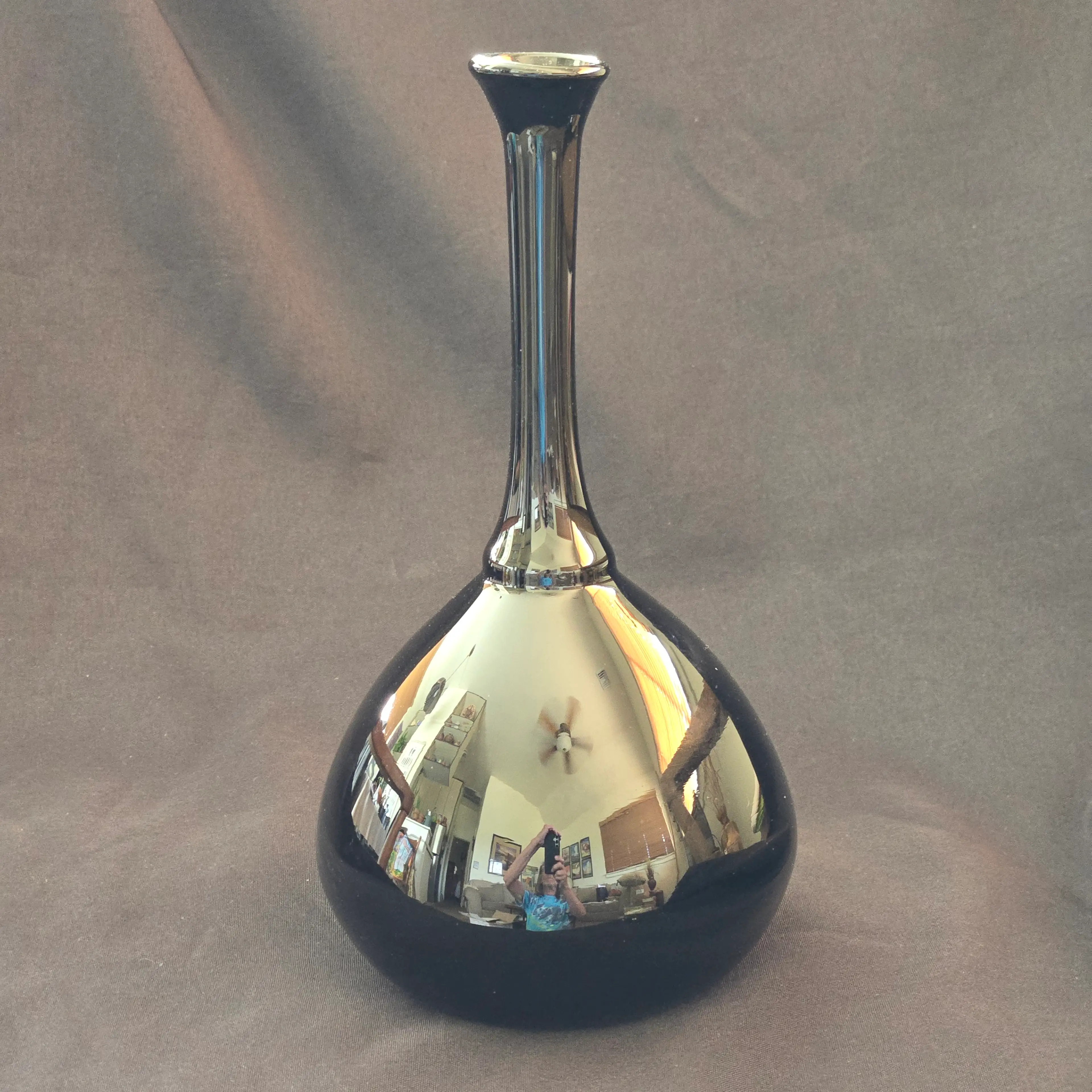 Image 4 of 12