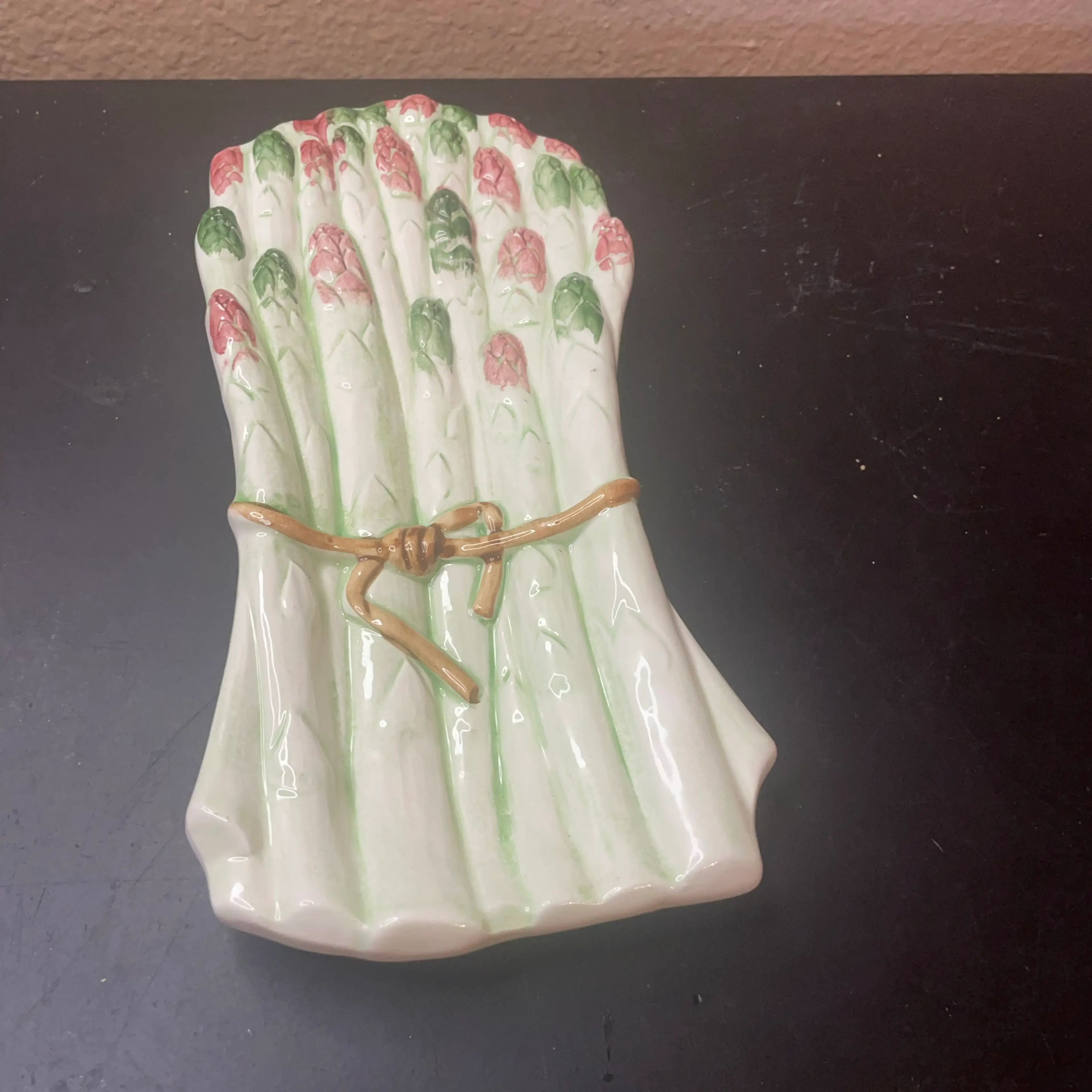 Image 2 of 6