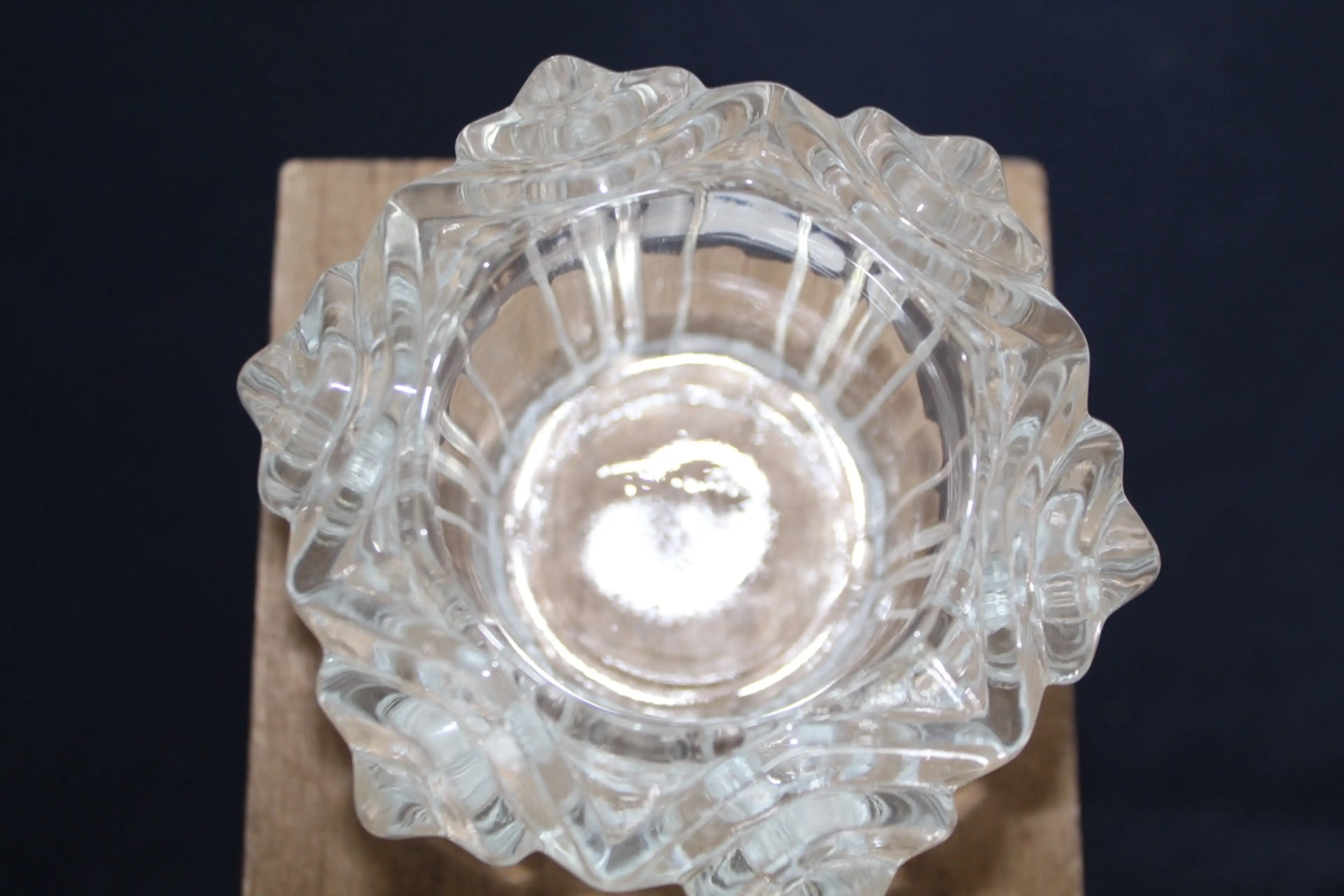 Image 4 of 6