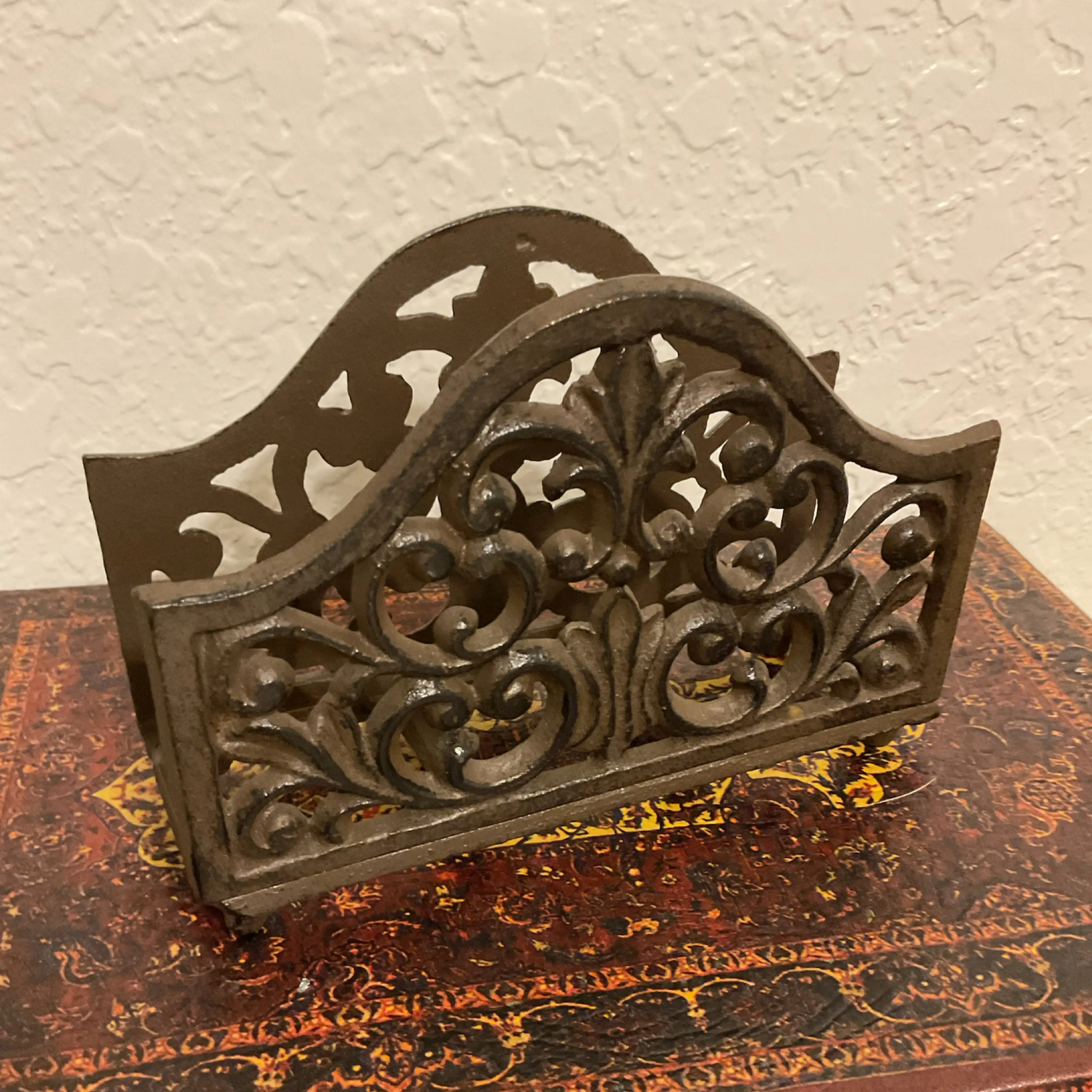 Image 1 of 2
