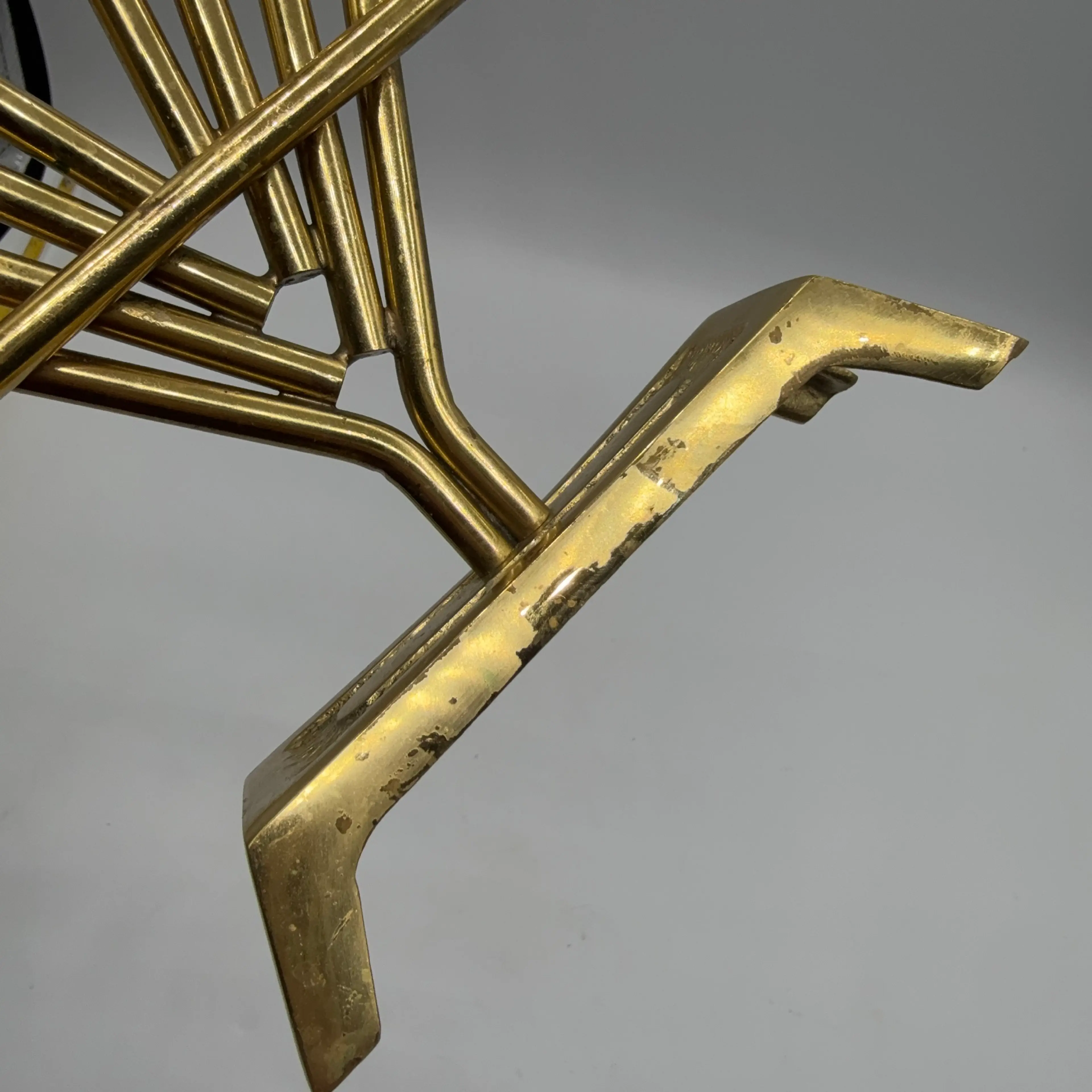 Image 4 of 6