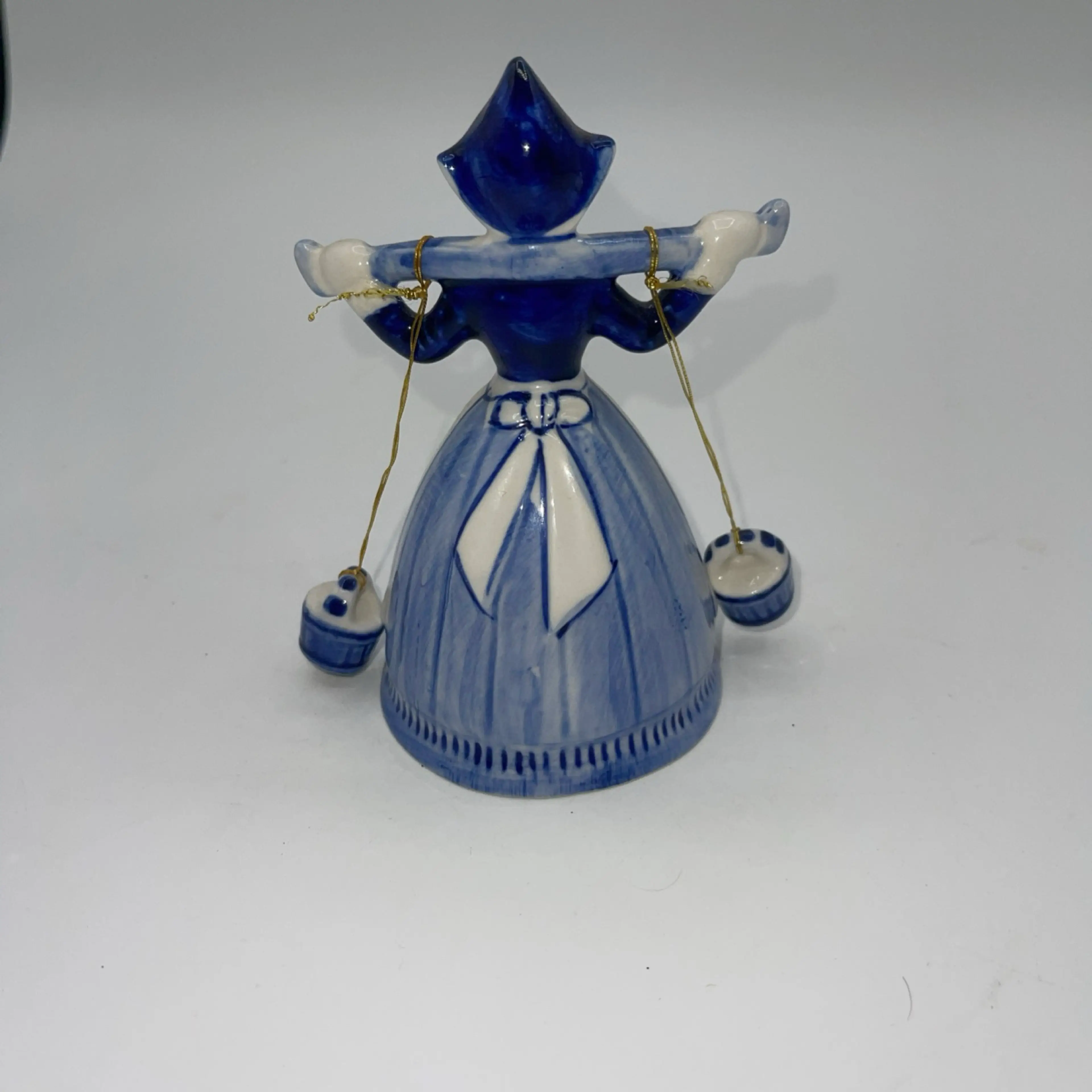 Image 4 of 6