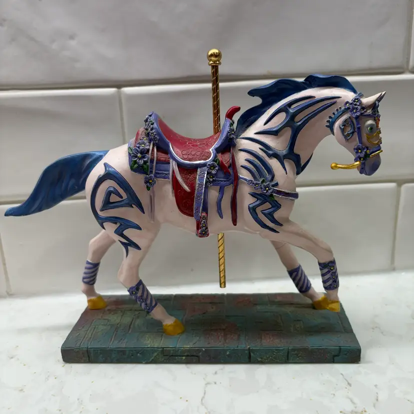 Trail of Painted Ponies Vi's Violet Vision #1476 Carousel Horse 1E/8121 2003