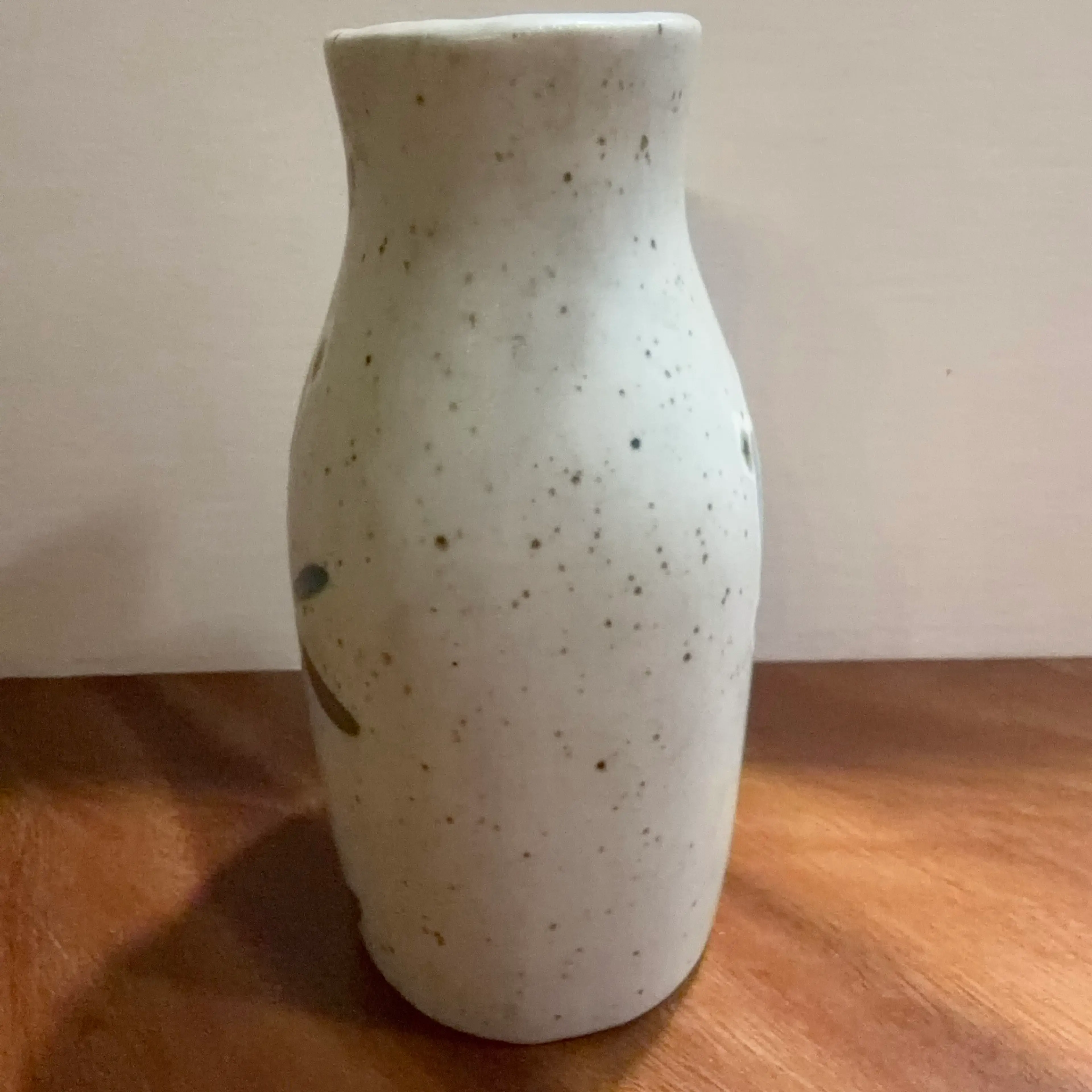 Image 2 of 7